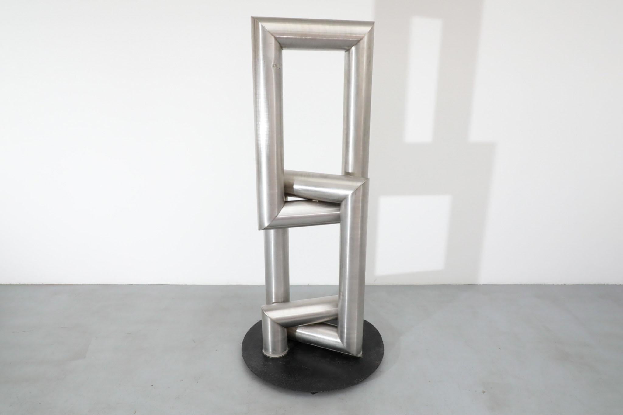 Große Skulptur aus gebürstetem Stahl, Andre Volten zugeschrieben, 1980er Jahre, Niederlande im Angebot 1
