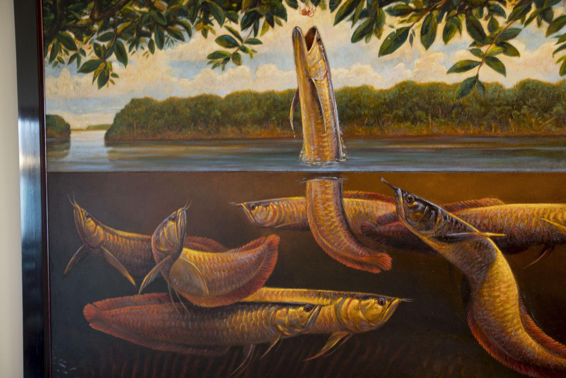Lancée - Amazonian Arowana (large huile sur toile Natural World Big Fish Arowana) - Noir Landscape Painting par ANDRE VON MORISSE