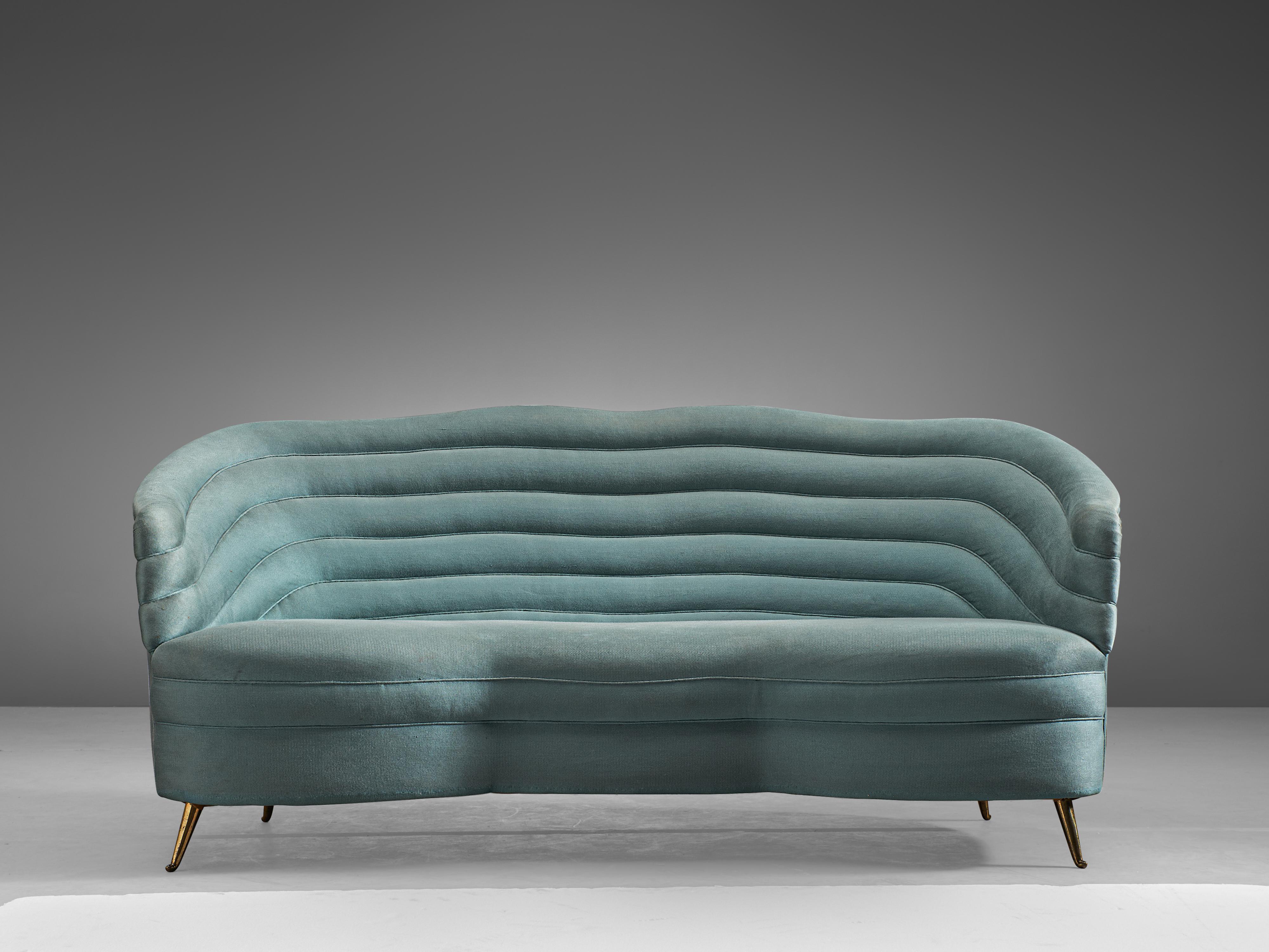 Andrea Busiri Vici, sofa, velvet, metal, Italy, 1960s

This elegant sofa features an aquamarine, light-blue velvet upholstery and is designed by Andrea Busiri. Andrea Busiri Vici (1903-1989) was an Italian architect who amongst other things