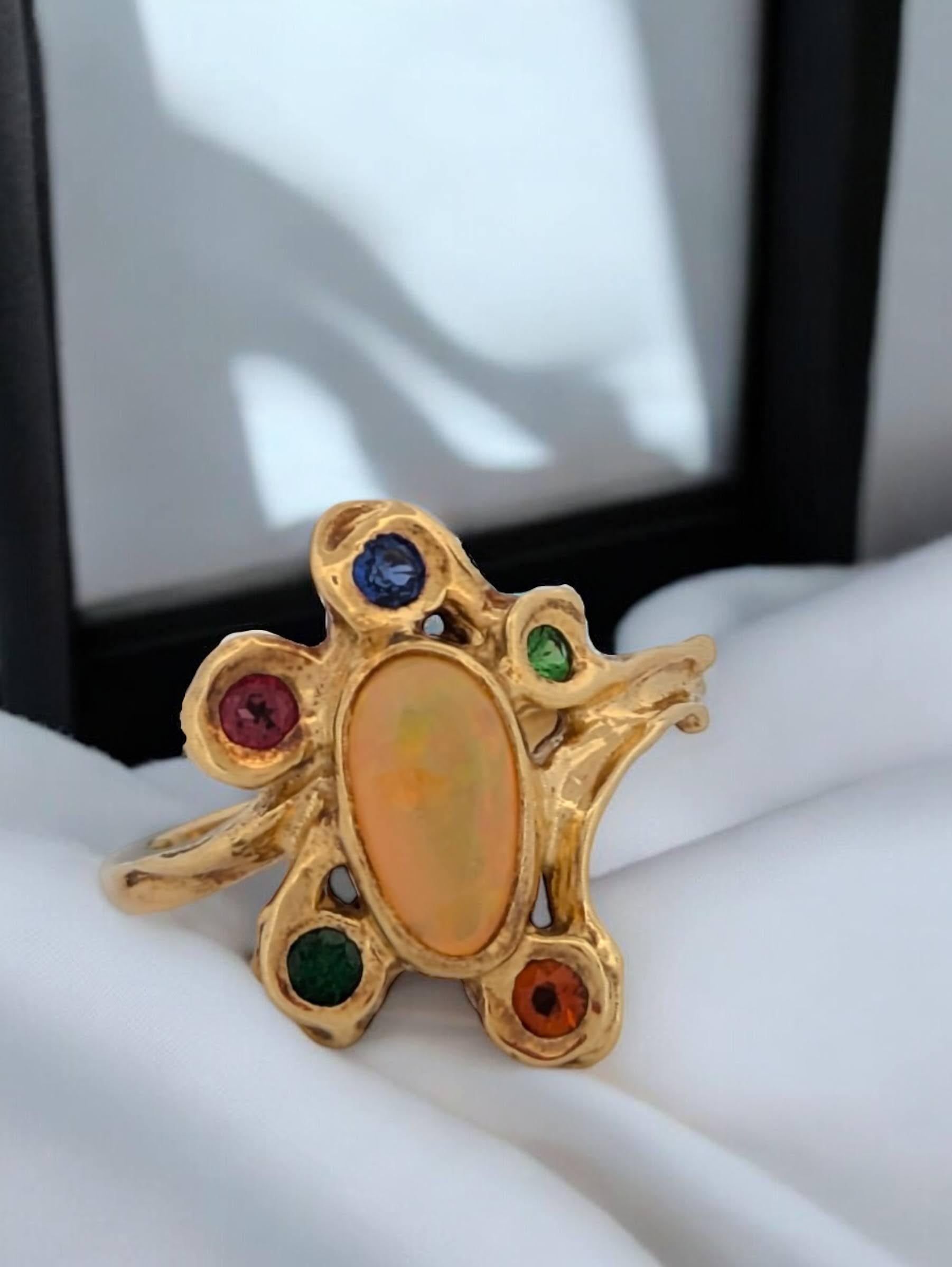 Andrea  Custom 18k Yellow Gold Ring by Jeweler Barb Evans, Unique Gemstone Ring In New Condition For Sale In Greeneville, TN