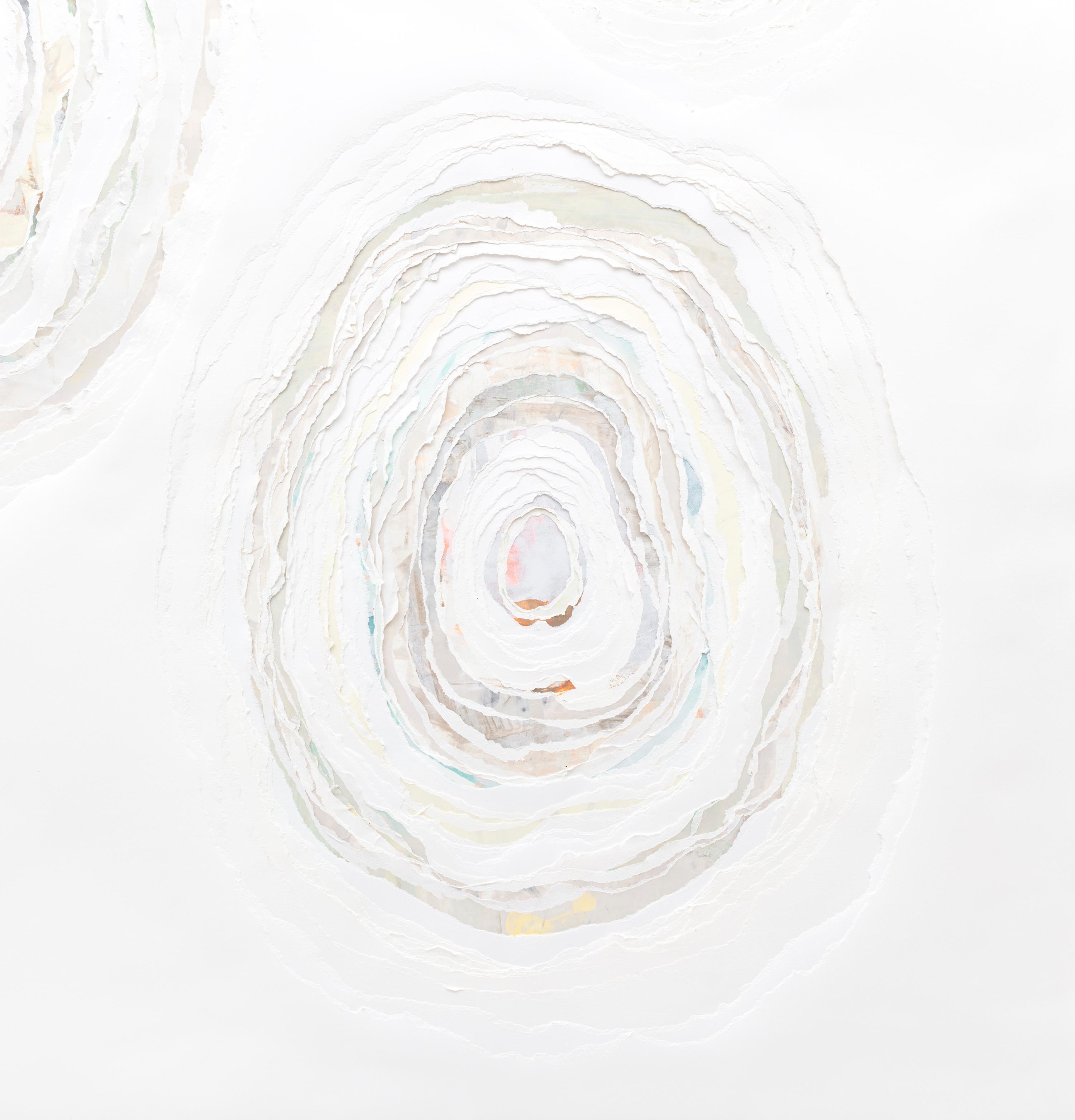 Ausbaggern I (Grau), Abstract Painting, von Andrea Myers