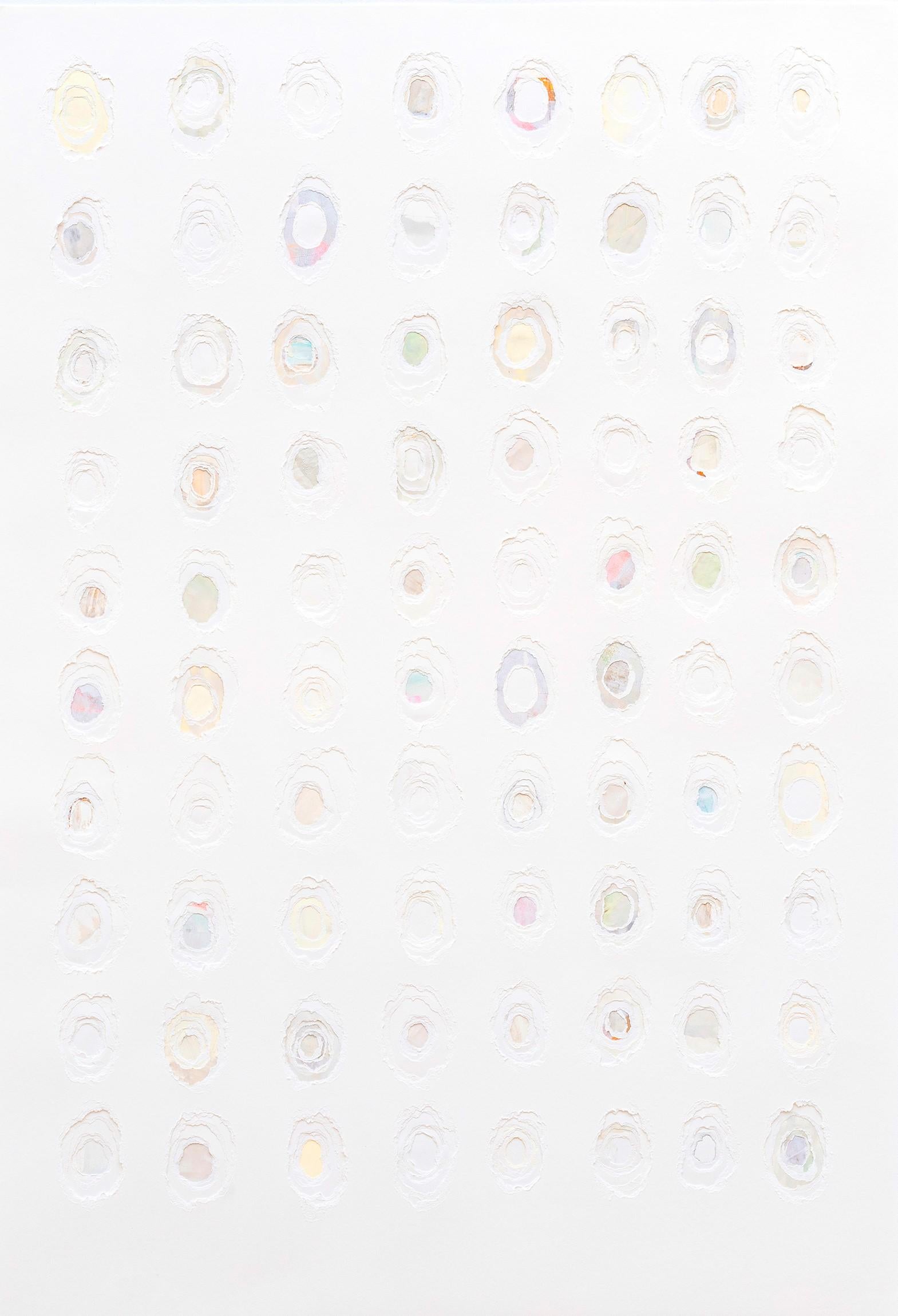 Blätter ohne Stein Unturned II – Mixed Media Art von Andrea Myers