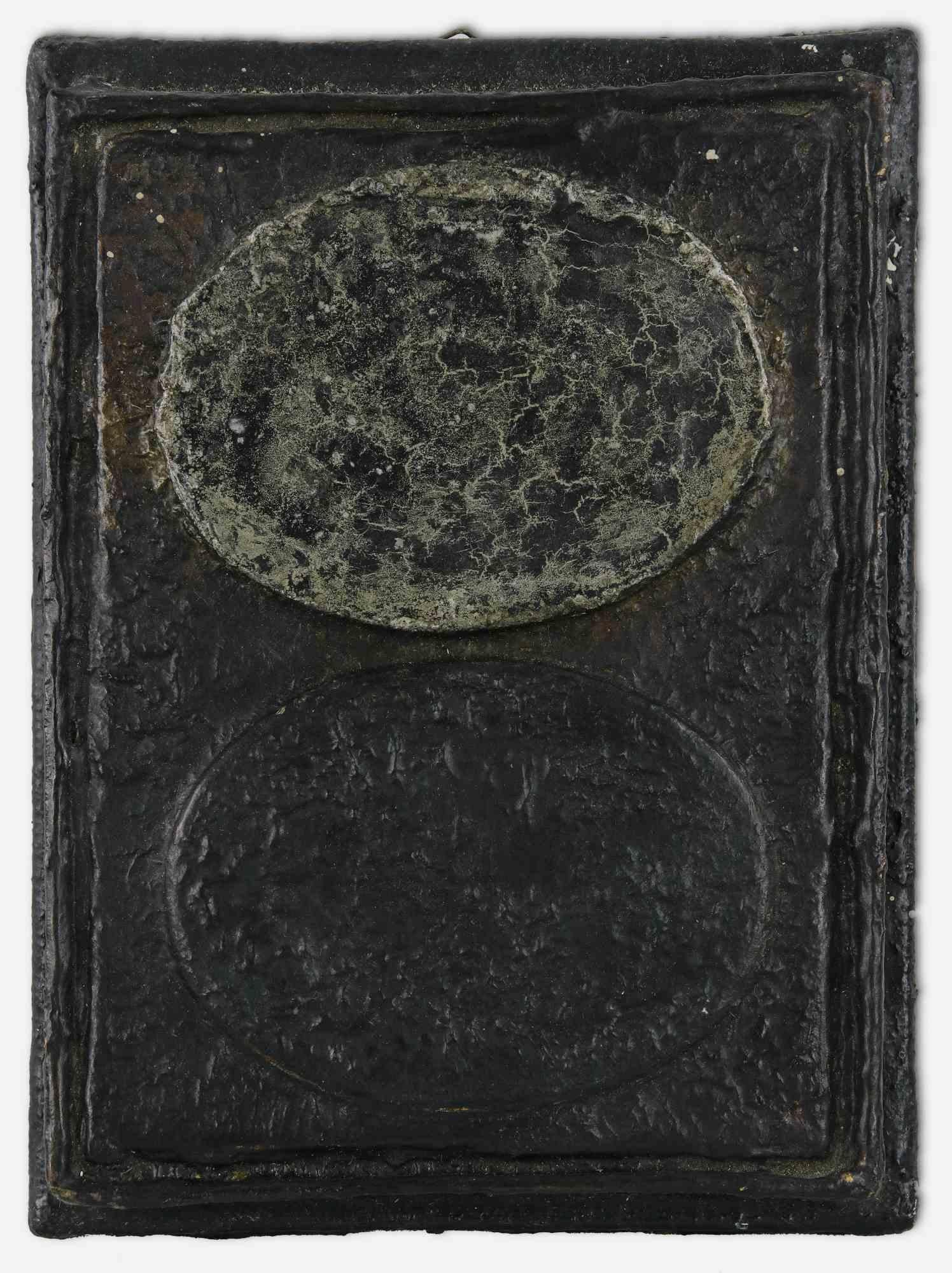 Oval è un'opera d'arte originale realizzata da Andrea Nurcis nel 1987.

Tecnica mista (olio, rilievo e tecnica mista)

Firmato a mano e datato sul retro

Include una cornice.
