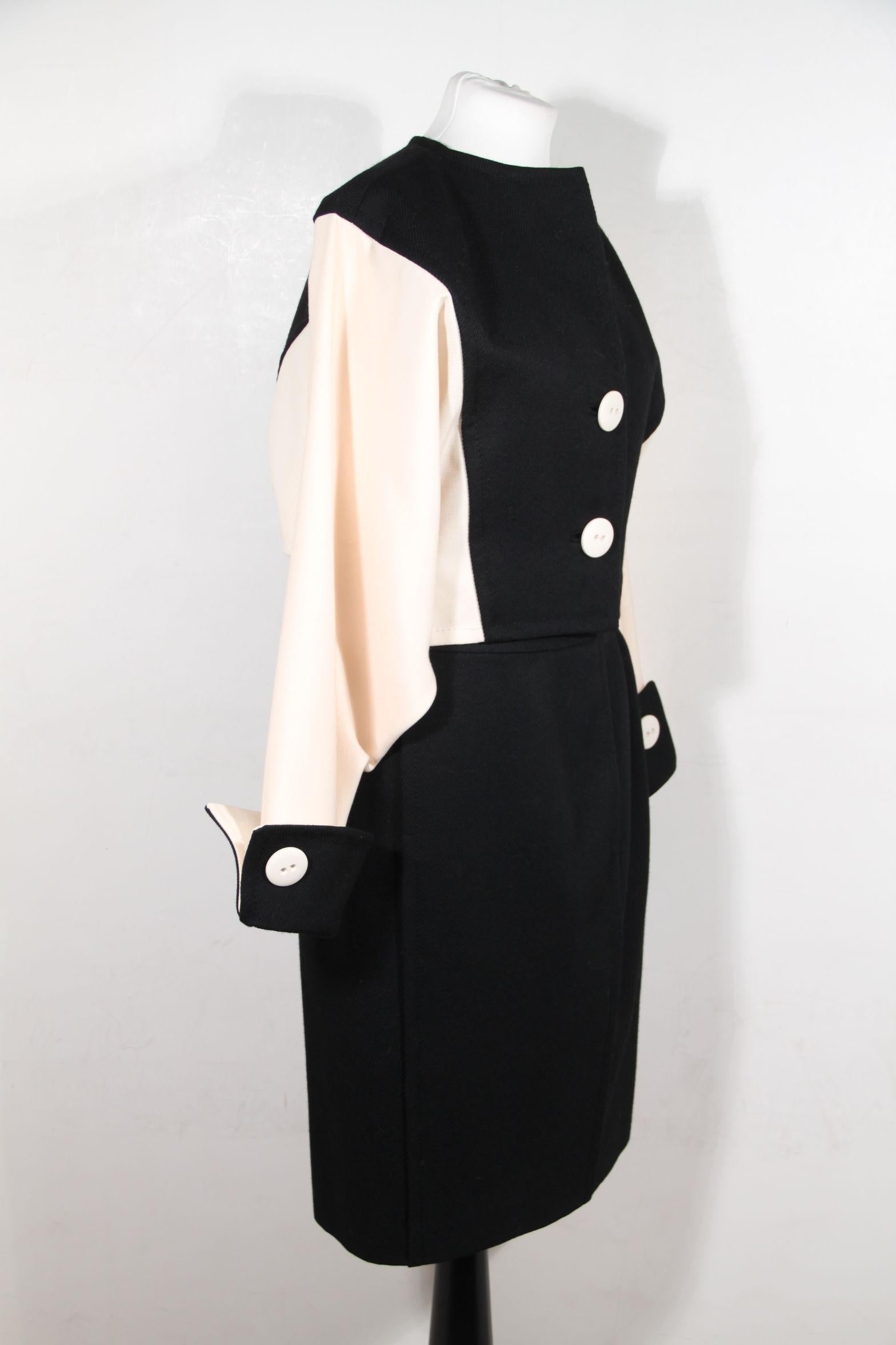 Andrea Odicini Vintage Suit Black White Jacket and Skirt Set Size 44 In Excellent Condition In Rome, Rome