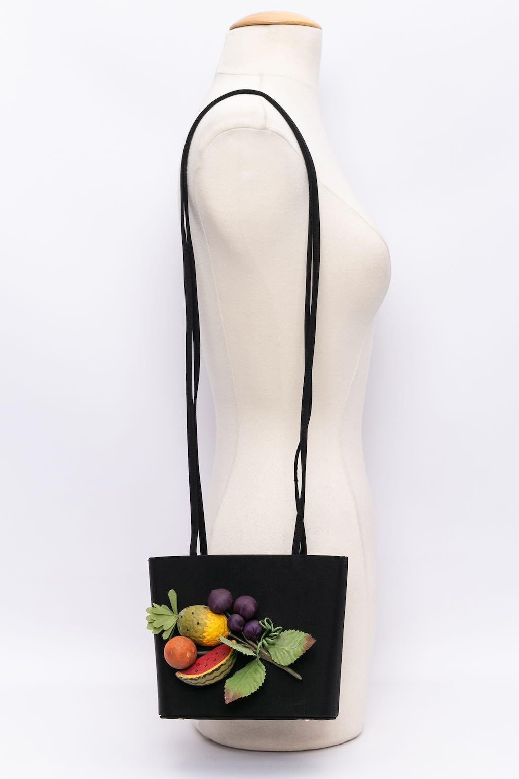 Andrea Pfister Fruits Bag in Black Fabric For Sale 6