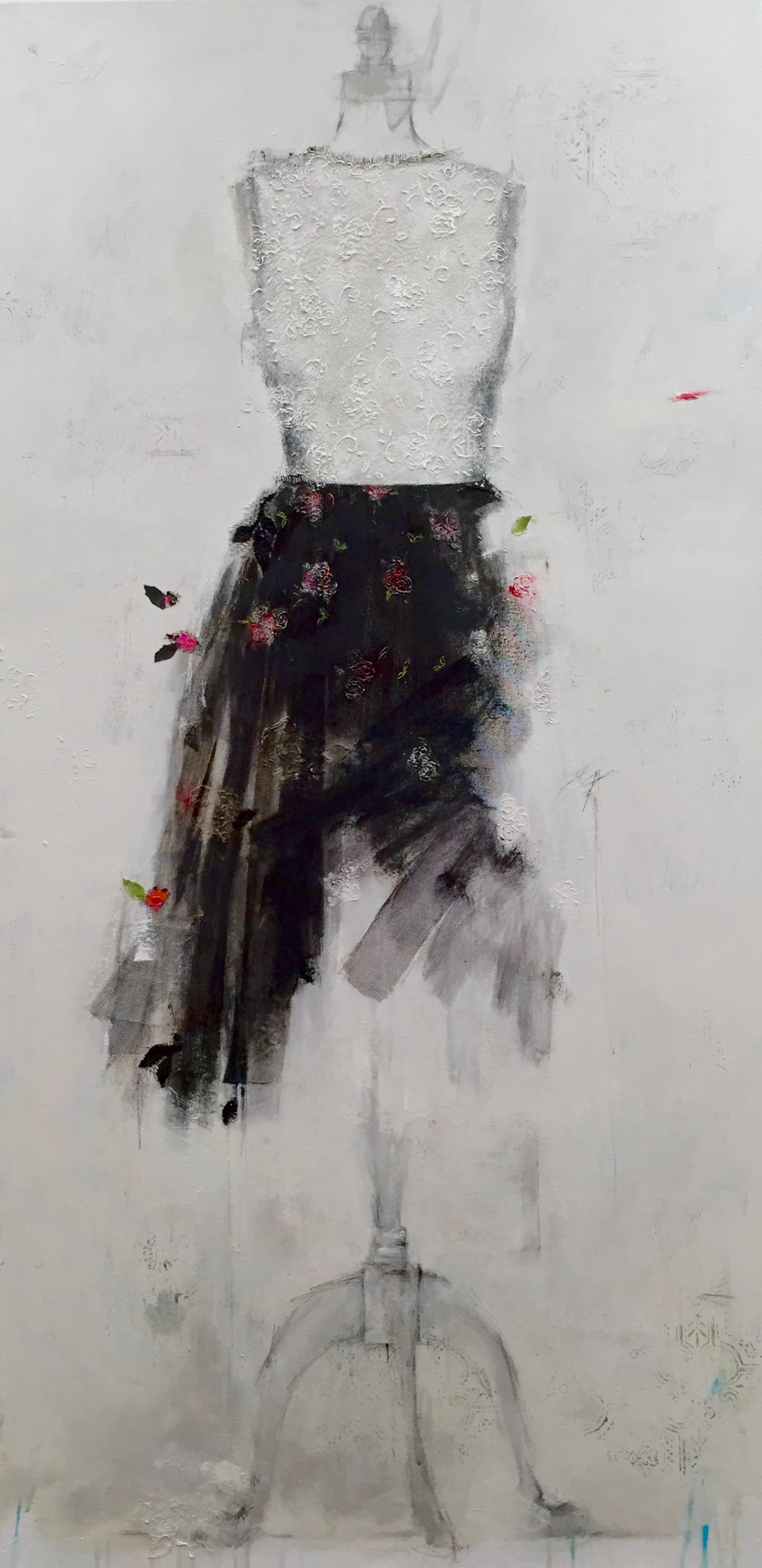 Andrea Stajan-Ferkul Figurative Painting – Chantilly-Spitze und ein hübscher Ort (Dress 26), 30x60, Schwarz, Weiß, Gemälde