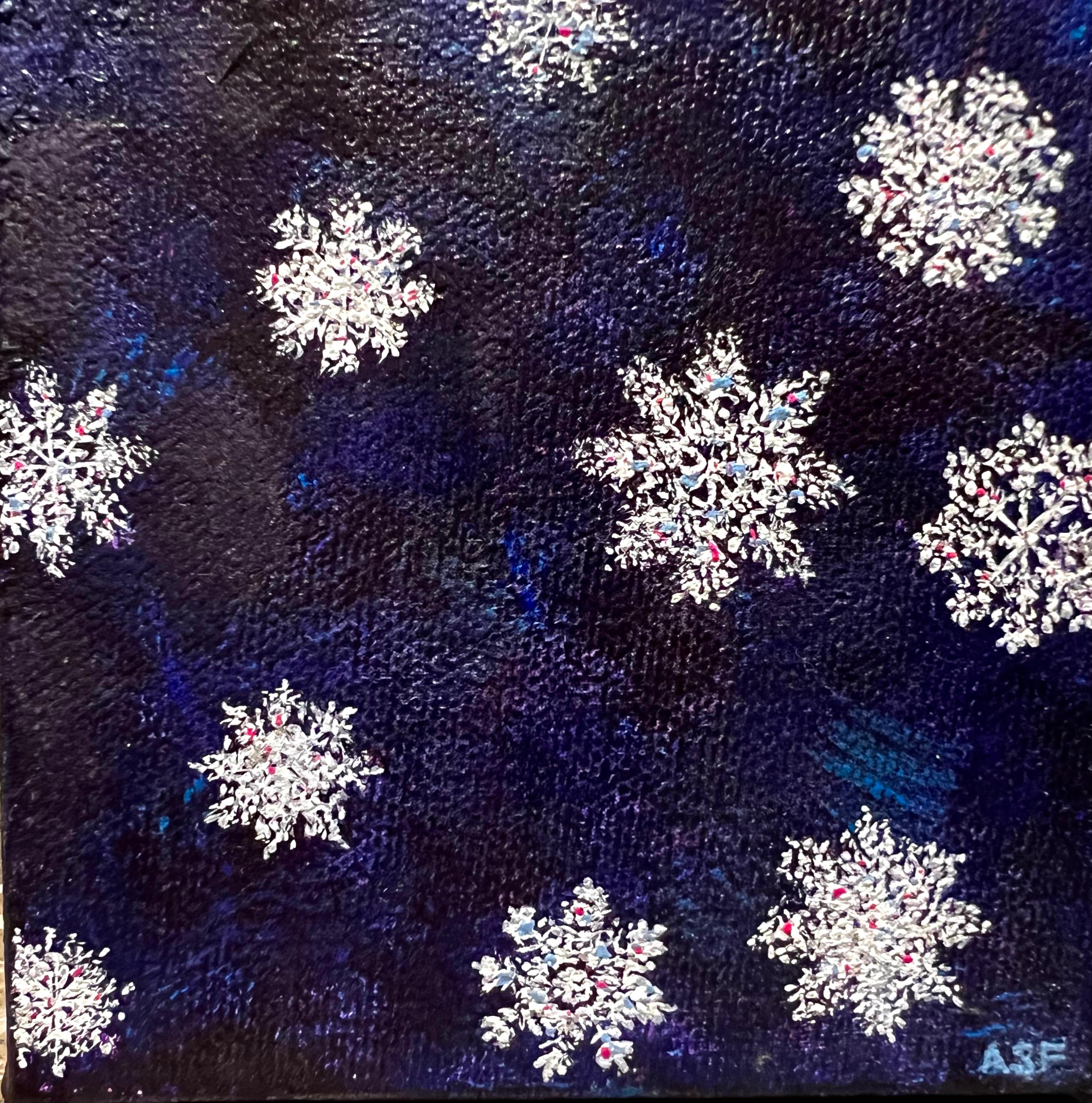 Schneeflocken II  - (4"x4", Blau und Weiß, Winter, Schnee, Weihnachts, Kleines Gemälde – Art von Andrea Stajan-Ferkul