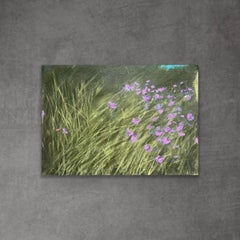 Sauvage et libre - Œuvre d'art sur papier, paysage, herbe verte, fleurs violettes, 5 "x7"