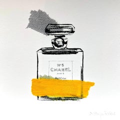 Omaggio a Chanel No.5 - 6 "x6", Stampa Giclée, Profumo, Giallo, Bianco e Nero