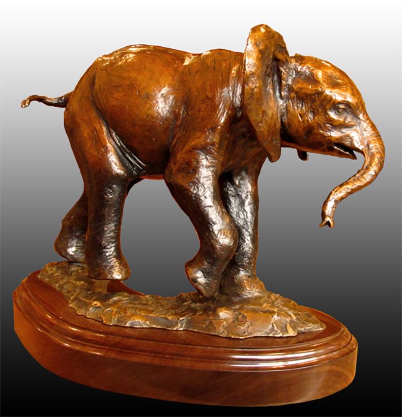 Aufladepraxis – Sculpture von Andrea Wilkinson