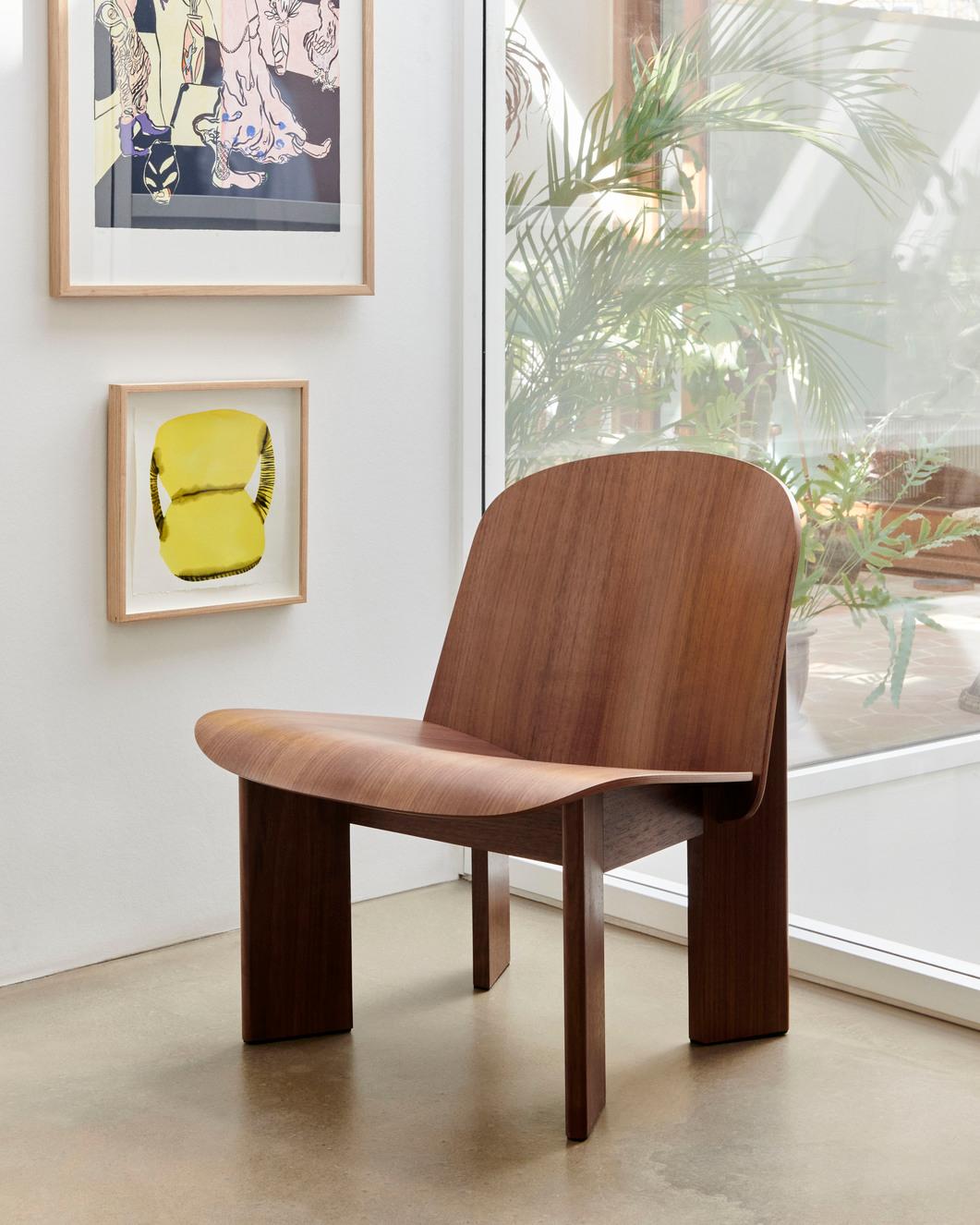 Andreas Bergsaker Chisel-Loungesessel aus lackiertem Nussbaumholz für Hay im Angebot 1