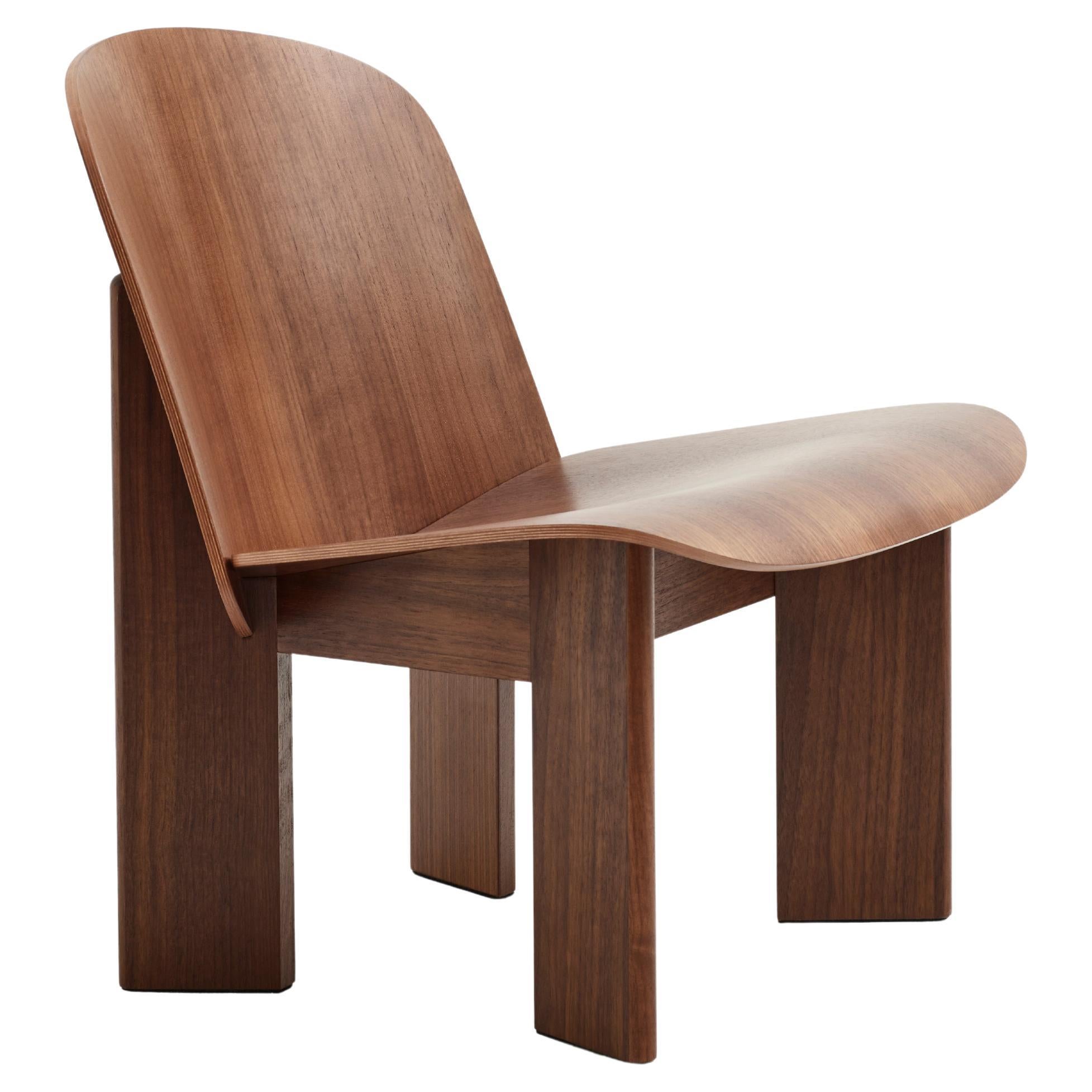 Andreas Bergsaker Chisel-Loungesessel aus lackiertem Nussbaumholz für Hay