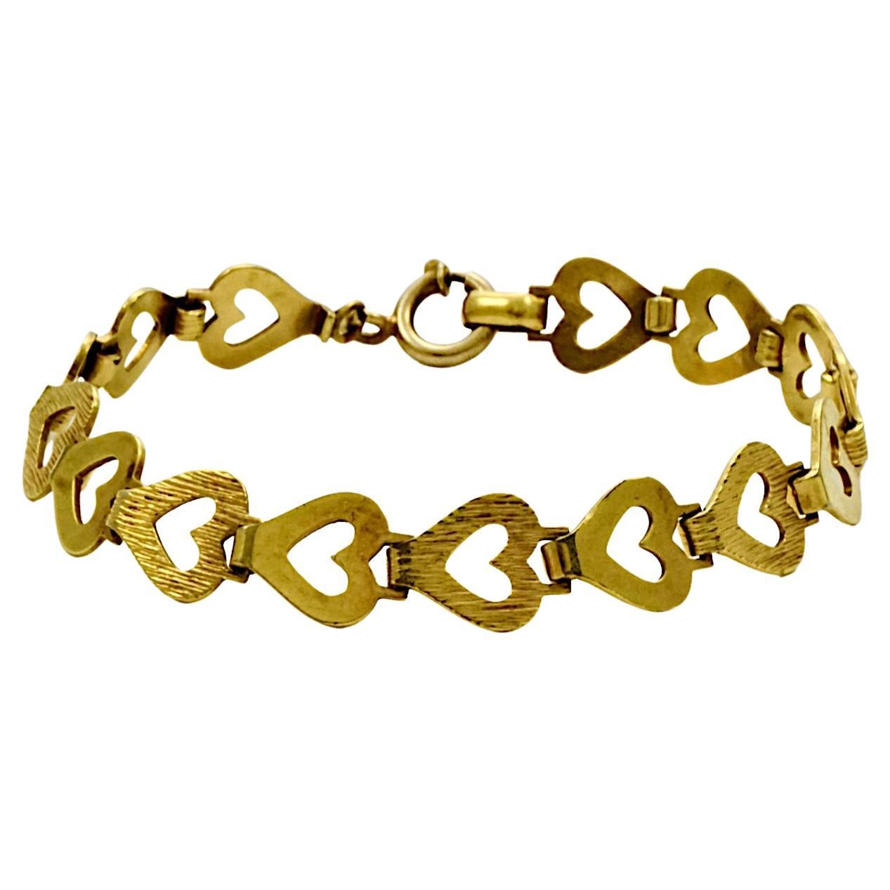 Andreas Daub Gold Plated Open Heart Textured and Shiny Link Bracelet For Sale