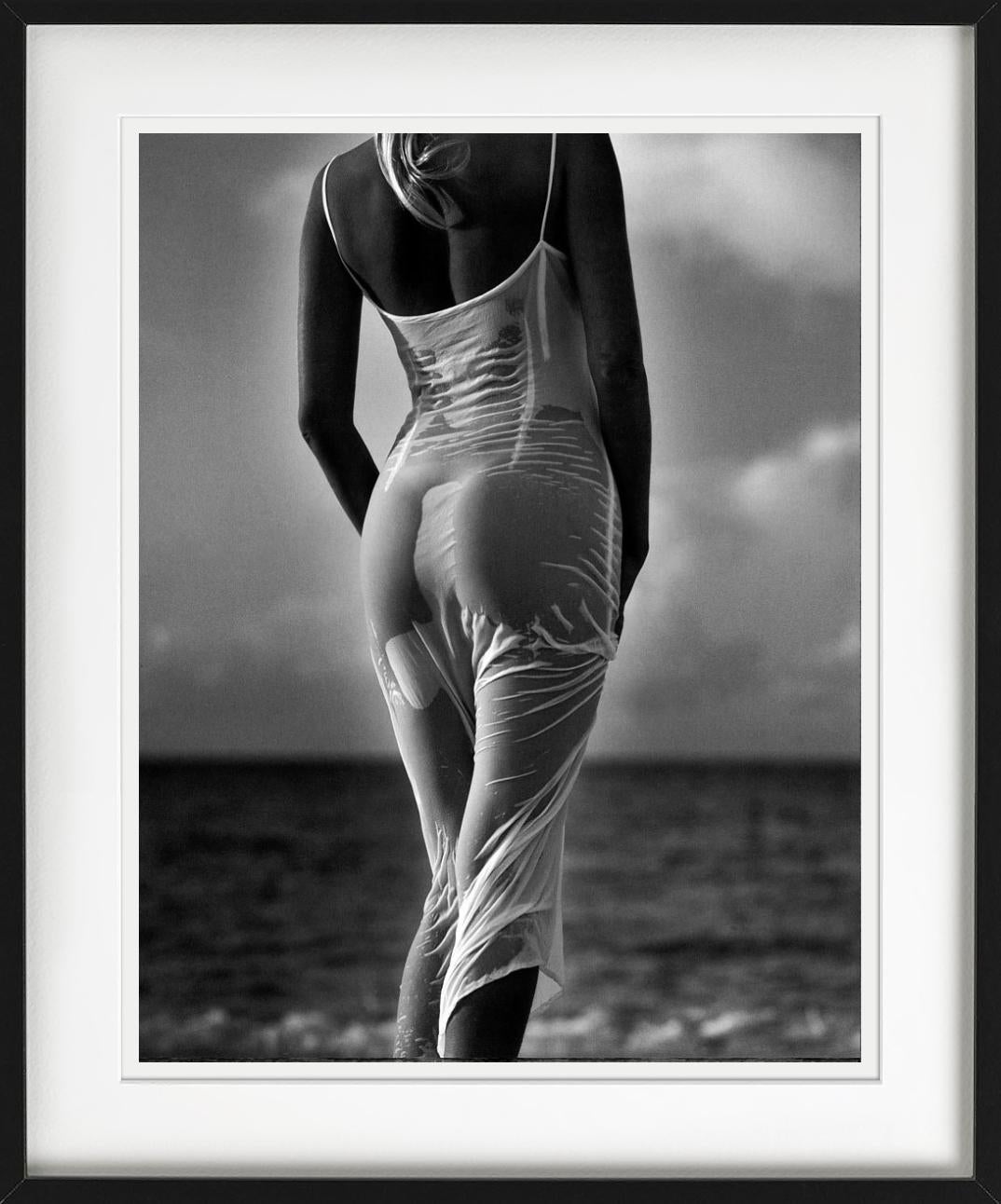 Alessia Anguila, 02 - Silhouette de femme, photographie d'art en vente 1