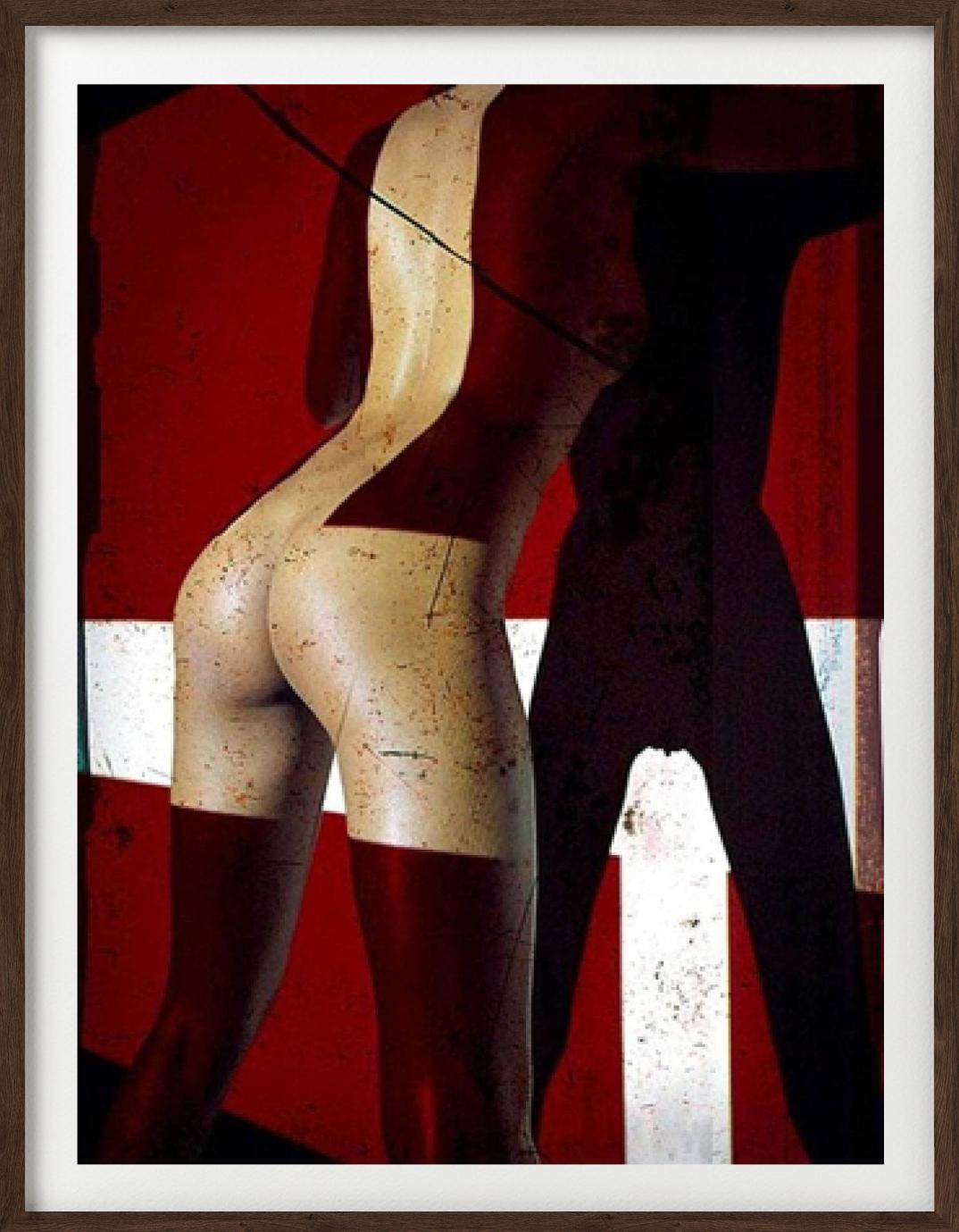 „Erotic Nude #3519“ – Nackt im roten Licht, Kunstfotografie, 2010 im Angebot 2