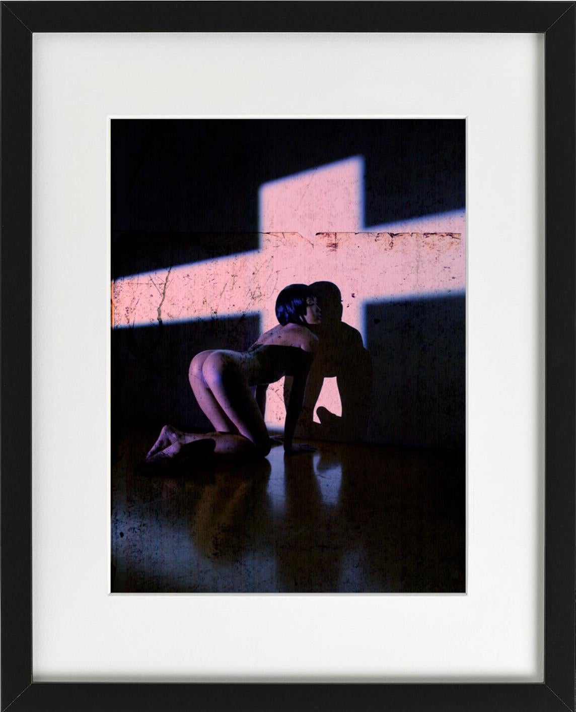 Erotic Nude 3793 - kneeling with pink light, fine art photography, 2010 For Sale 2