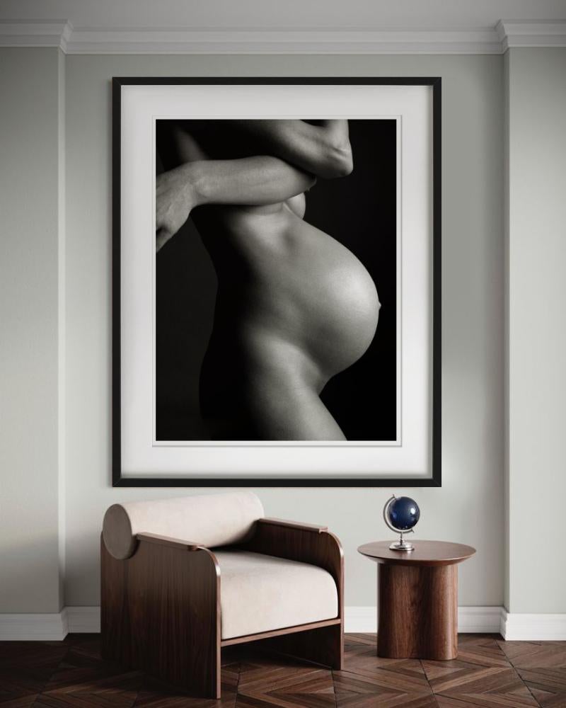 Ingrid, Pregnant, Photographie d'Art, 2012 en vente 7
