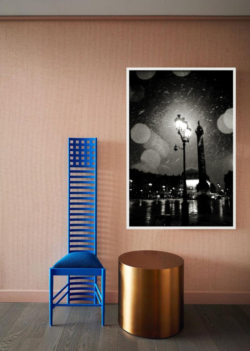 Farolas históricas frente al Palacio Vendome, París, en la nieve, fotografiadas por Andreas H. Bitesnich para su serie Deeper Shades en 2013.

Todas las impresiones son de edición limitada. Disponible en varios tamaños. Enmarcado de alta gama a