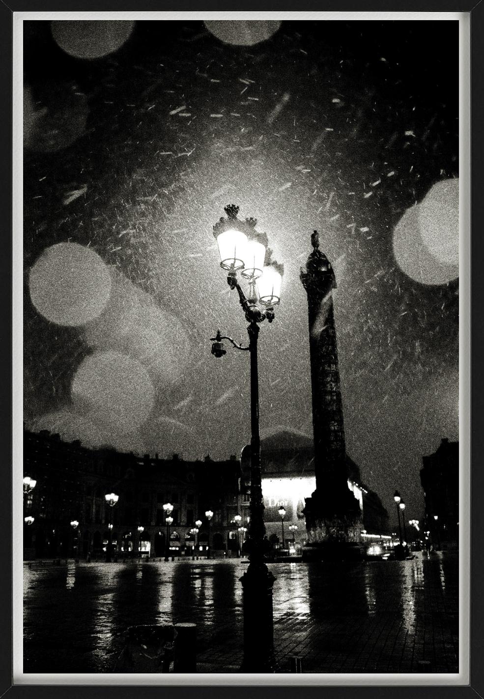 Palacio Vendome, París - Sombras más profundas, Fotografía artística, 2013 en venta 3
