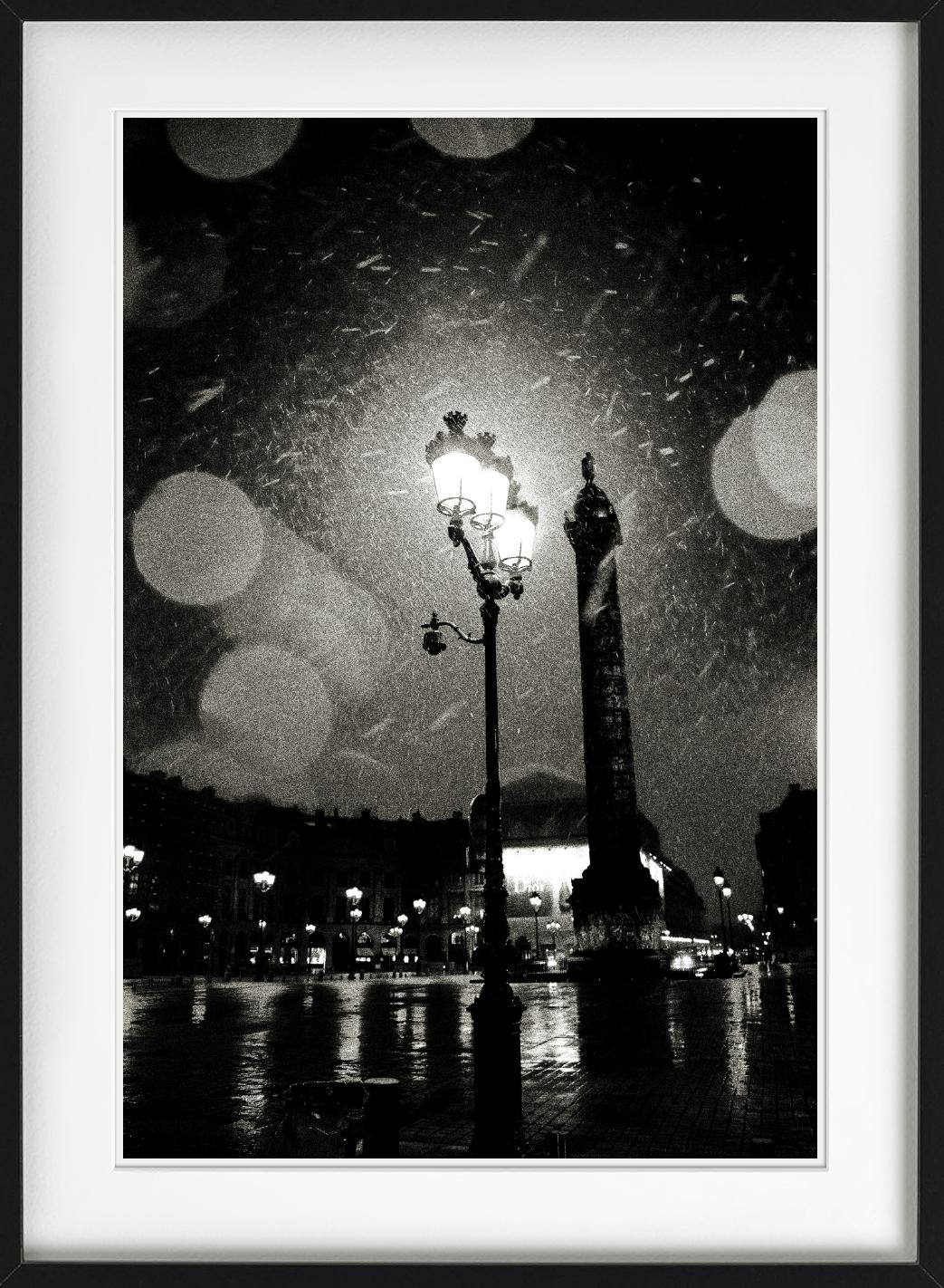 Palacio Vendome, París - Sombras más profundas, Fotografía artística, 2013 en venta 5