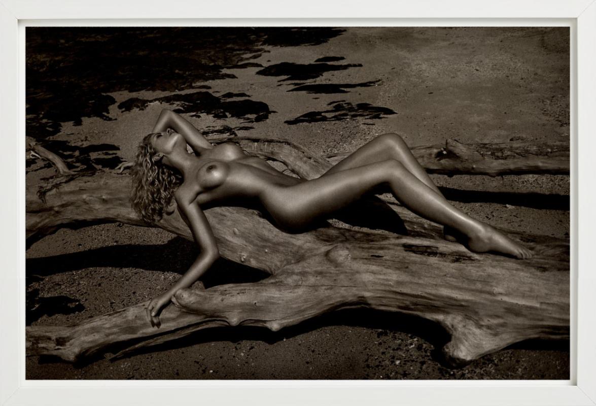 Dale Thailand - nude Model lying on the Beach, fine art Photography, 1998 For Sale 2