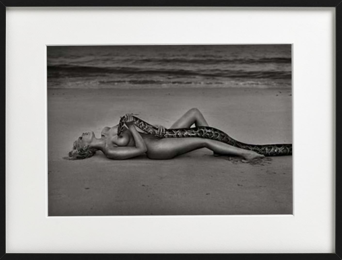 'Yvonne, Thailand' - Nude with snake on the Beach, fine art photography, 1999 - Gray Nude Photograph by Andreas H. Bitesnich