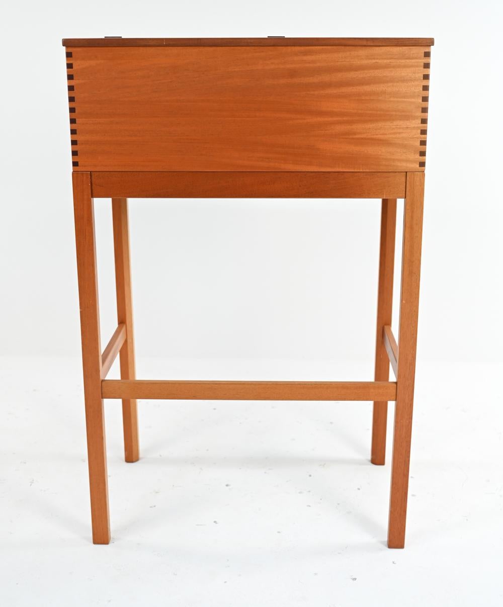 Andreas Hansen Cherry Wood Standing Desk 6