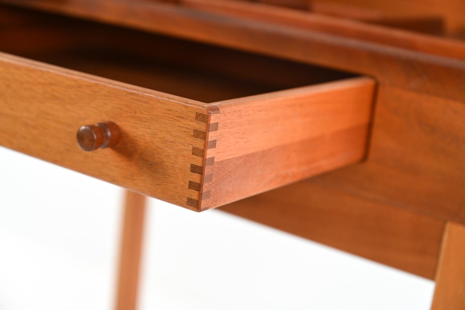 Andreas Hansen Cherry Wood Standing Desk In Good Condition In Norwalk, CT
