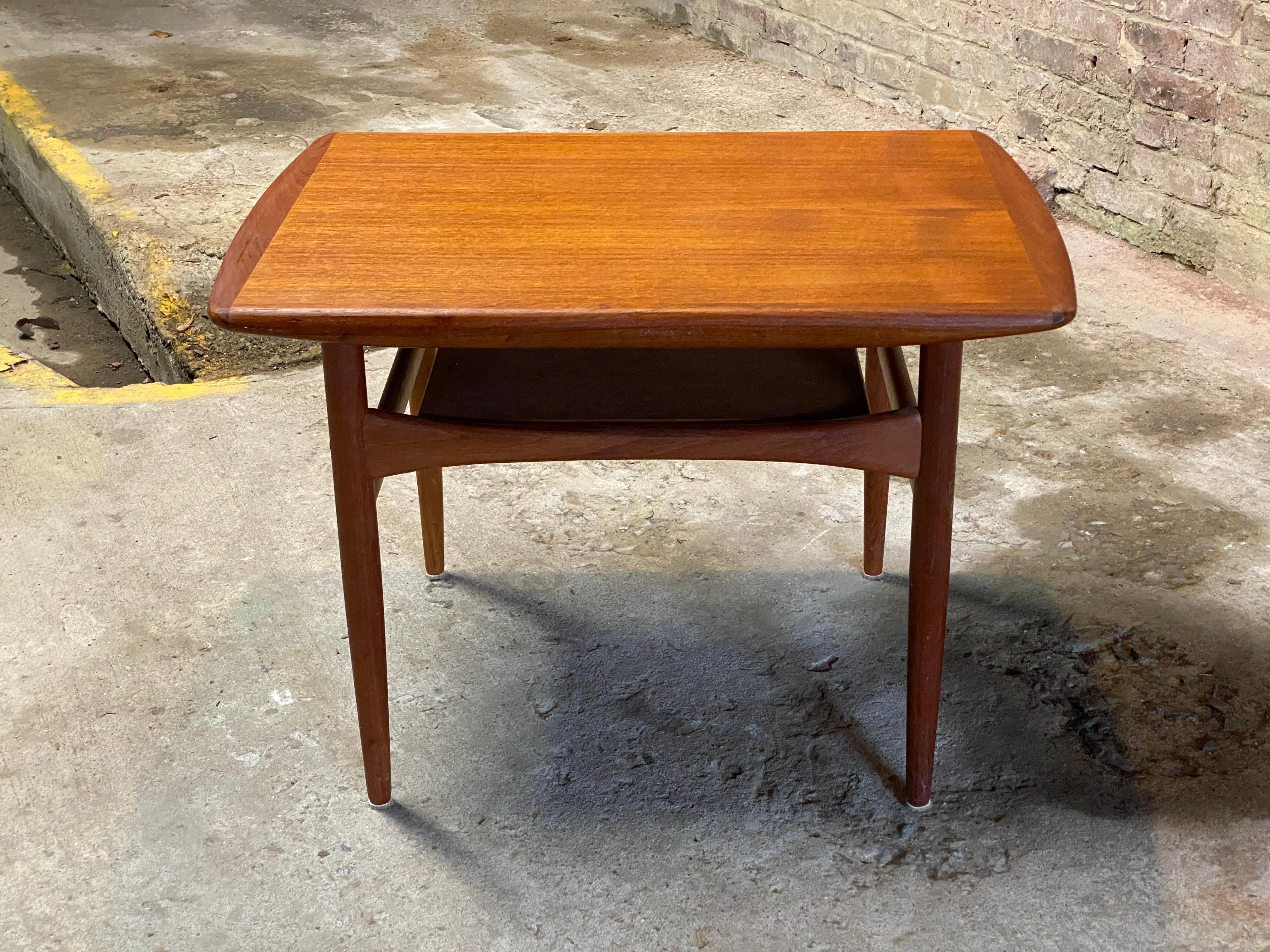 Scandinavian Modern Andreas Hansen for Arrebo Mobler Teak Danish Modern End Table