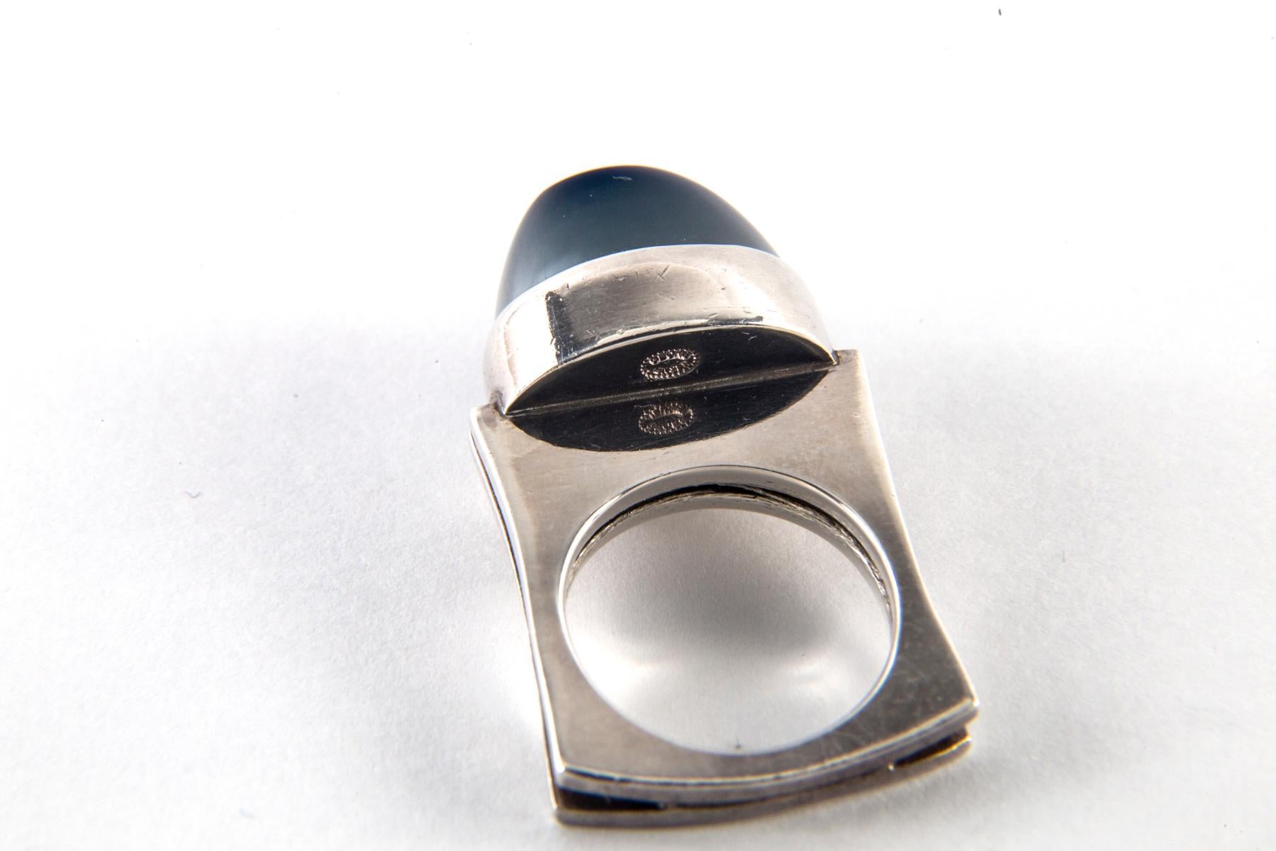 Andreas Mikkelsen for Georg Jensen Hematite and Sterling Silver Ring, Size 5 In Good Condition For Sale In Westport, CT