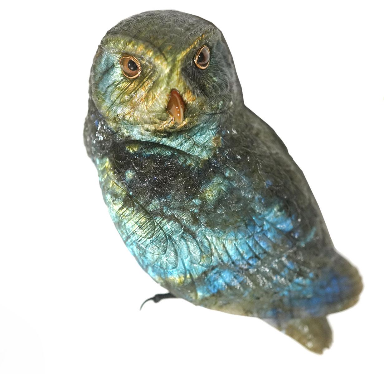 Andreas von Zadora Canadese (Nato nel 1957) Lapidario Scultura in labradorite Pr. Gufi in vendita 4