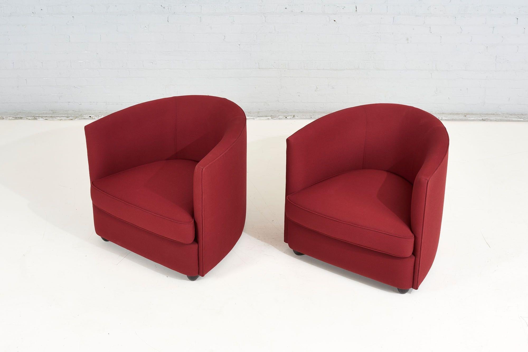 Andree Putman Pair Crescent Lounge Chair, 1980 In Good Condition For Sale In Chicago, IL