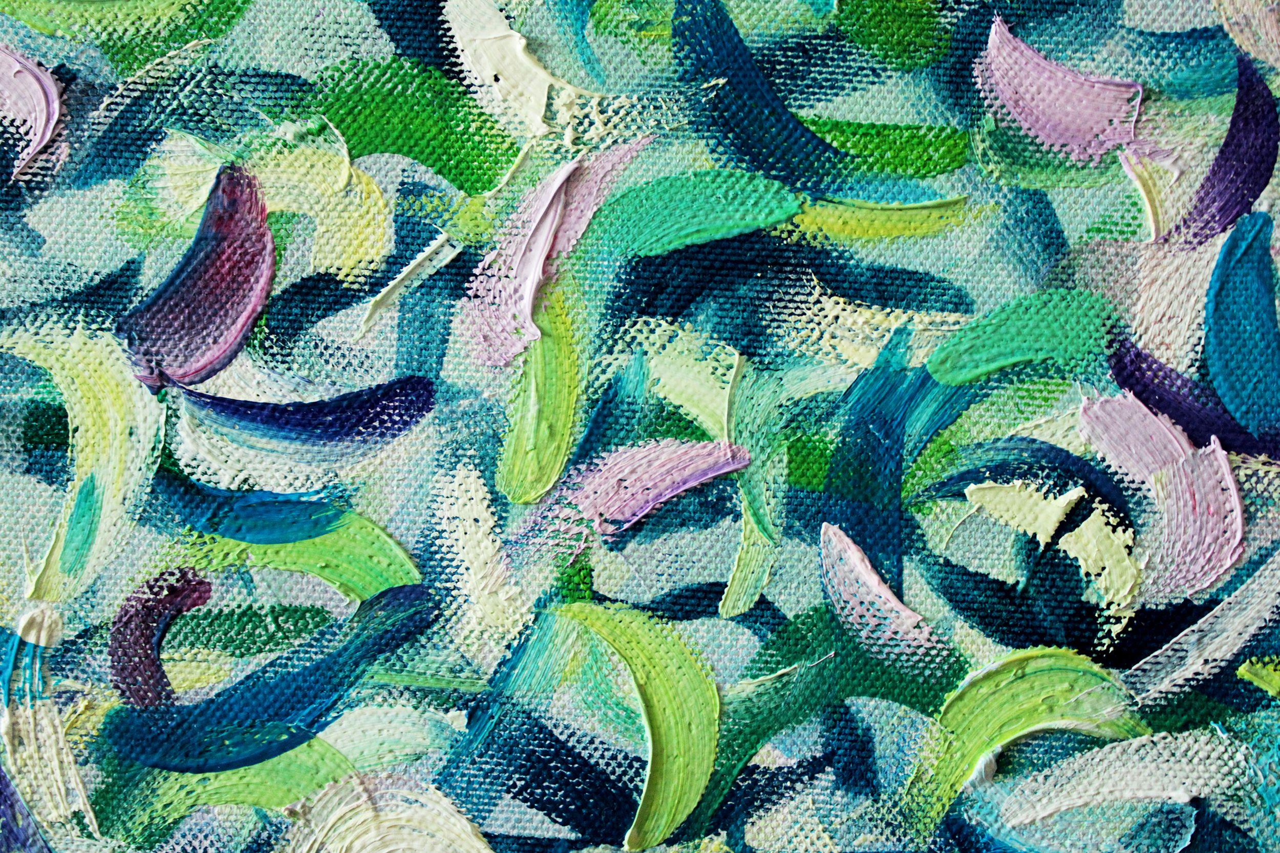 Blumenfelder in Stadtparks, eine Vielzahl von Schattierungen, sonniges warmes Licht und kalte Schatten.  All dies inspiriert zur Schaffung eines Kunstwerkes. Texturierte, vielschichtige Malerei. Eine emotionale, sinnliche und einzigartige Technik.