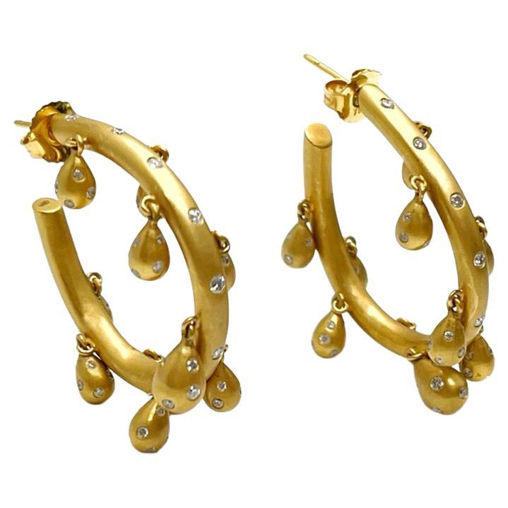 Andreoli 1.55 Carat Diamond 18 Karat Yellow Gold Hoop Earrings For Sale