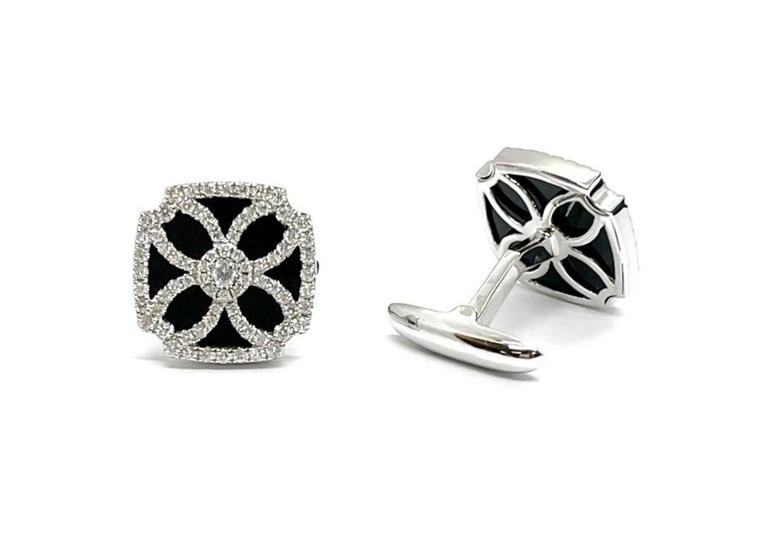 Andreoli 1.80 Carat Diamond Onyx 18 Karat White Gold Cufflinks

These cufflinks feature:
- 1.80 Carat Diamond
- 8.58 Carat Onyx
- 13.39 Gram 18K White Gold
- Made In Italy