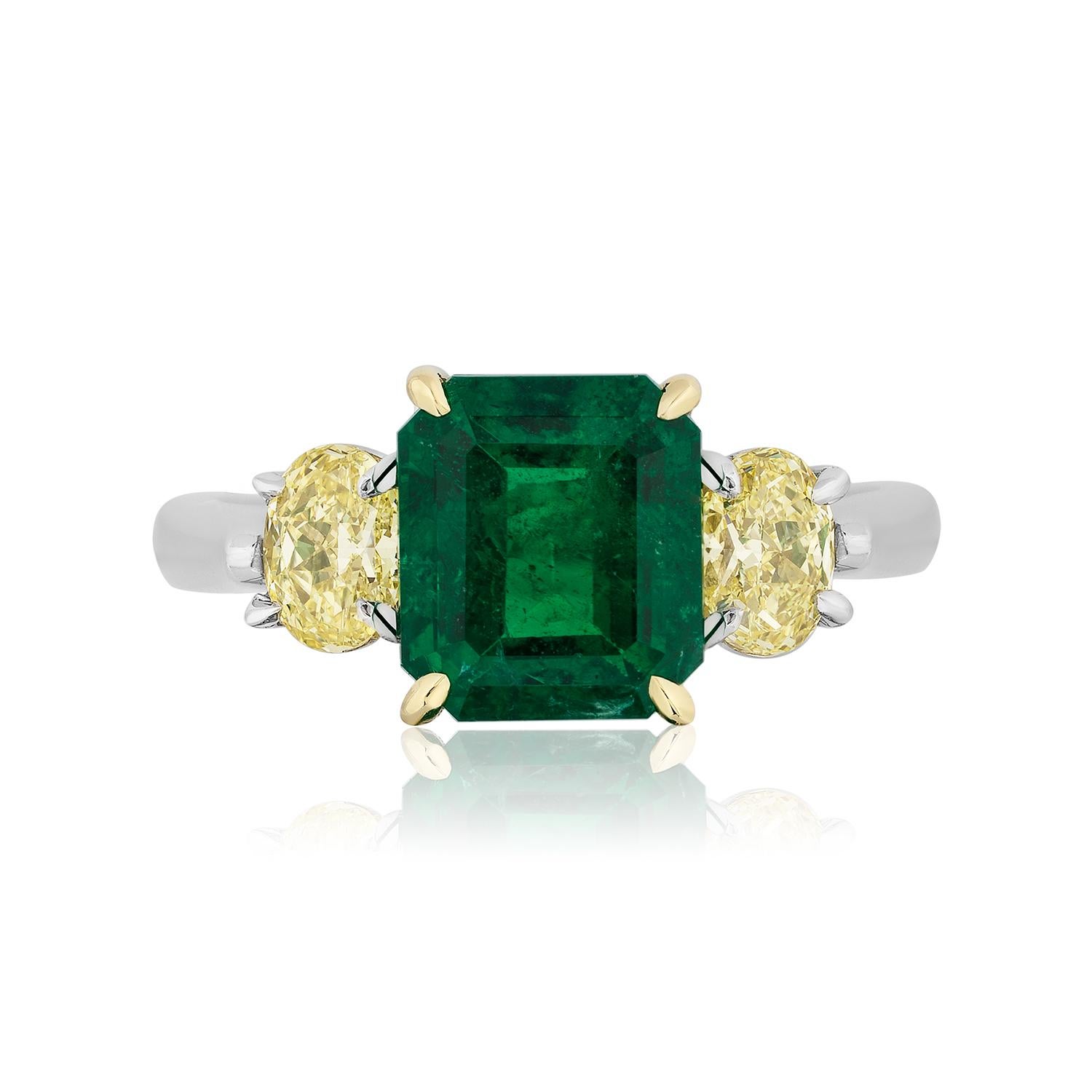 Andreoli 2.96 Carat Zambian Emerald Diamond Platinum Ring CDC Certified

This ring features:
- 2.96 Carat Emerald
- 0.79 Carat Fancy Yellow Diamond
- 5.95 Gram Platinum
- Made In Italy