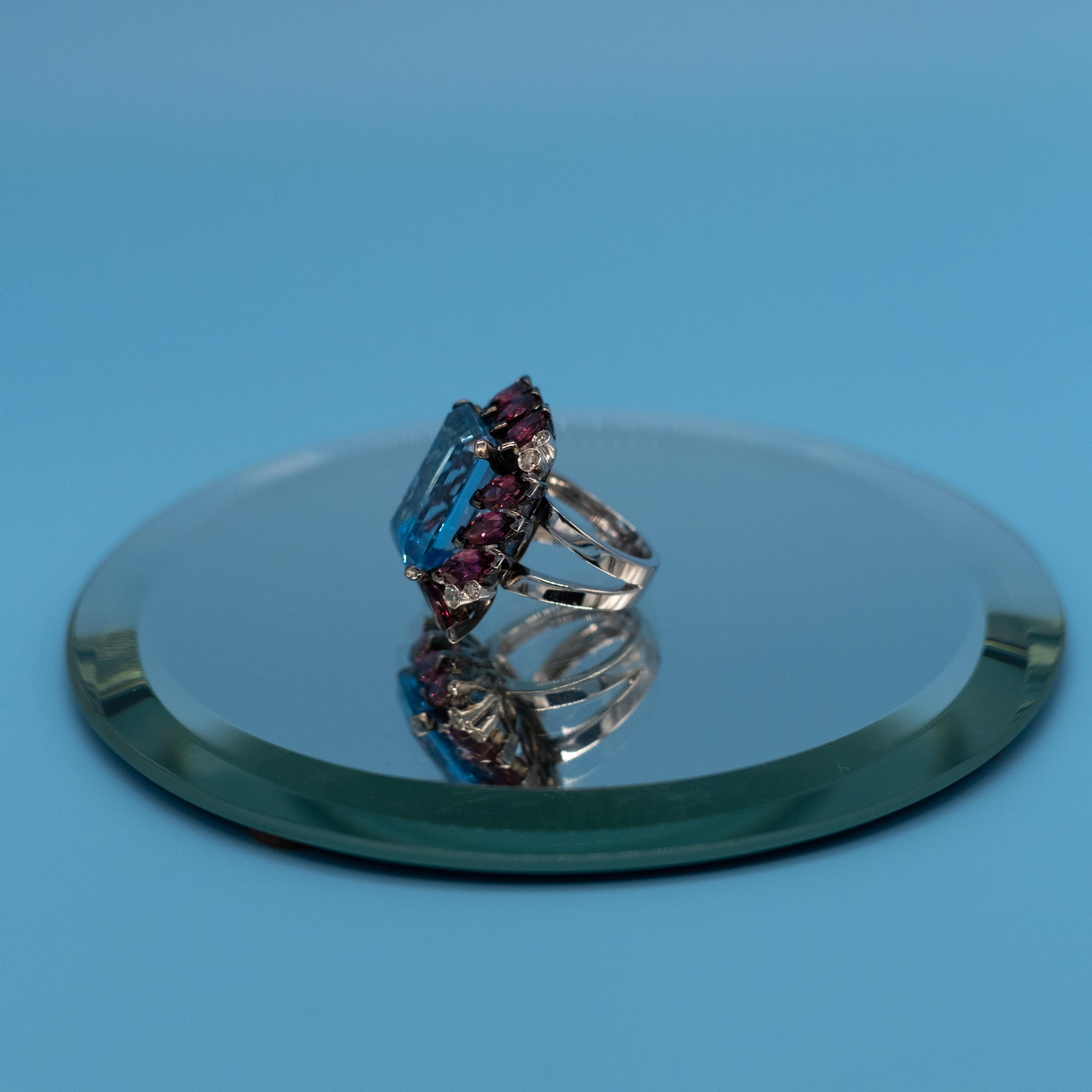 Andreoli 31.45 Carat Blue Topaz Tourmaline Diamond 18 Karat Gold Cocktail Ring For Sale 5