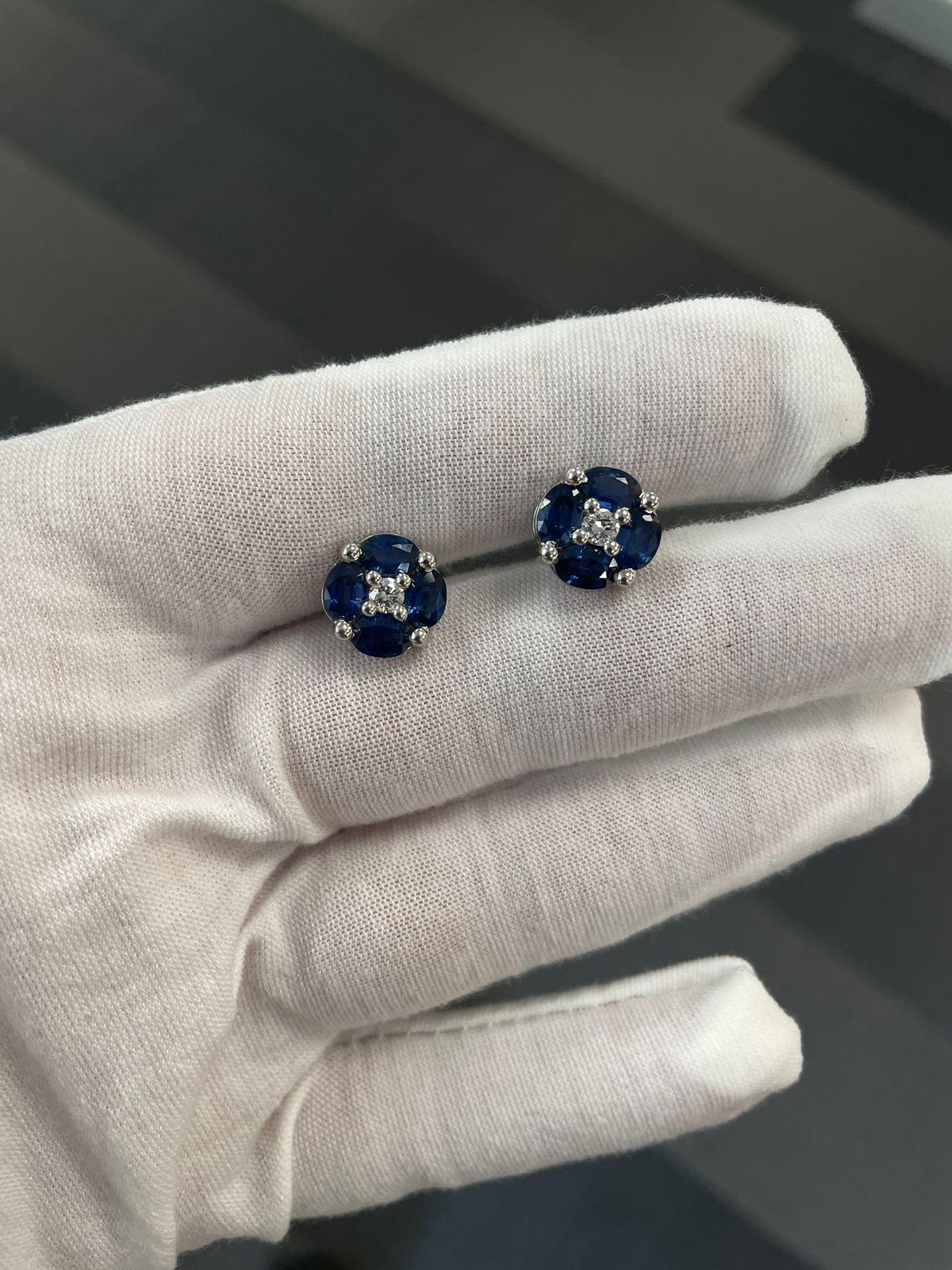 Andreoli 4.45 Carat Blue Sapphire 18 Karat White Gold Cufflinks In New Condition For Sale In New York, NY