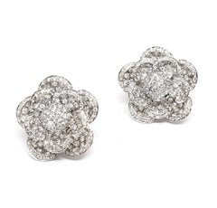 Andreoli 4.99 Carat Diamond 18 Karat White Gold Flower Earrings