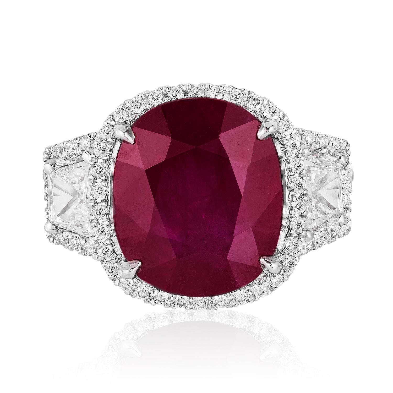 Andreoli 7.37 Carat Burma Ruby Diamond 18 Karat White Gold Ring

This ring features:
- 0.40 Carat Round Diamond
- 0.68 Carat Trapezoid Diamond
- 7.37 Carat Ruby CDC Certified Burma
- 5.55 Gram 18k Gold
- Made In Italy