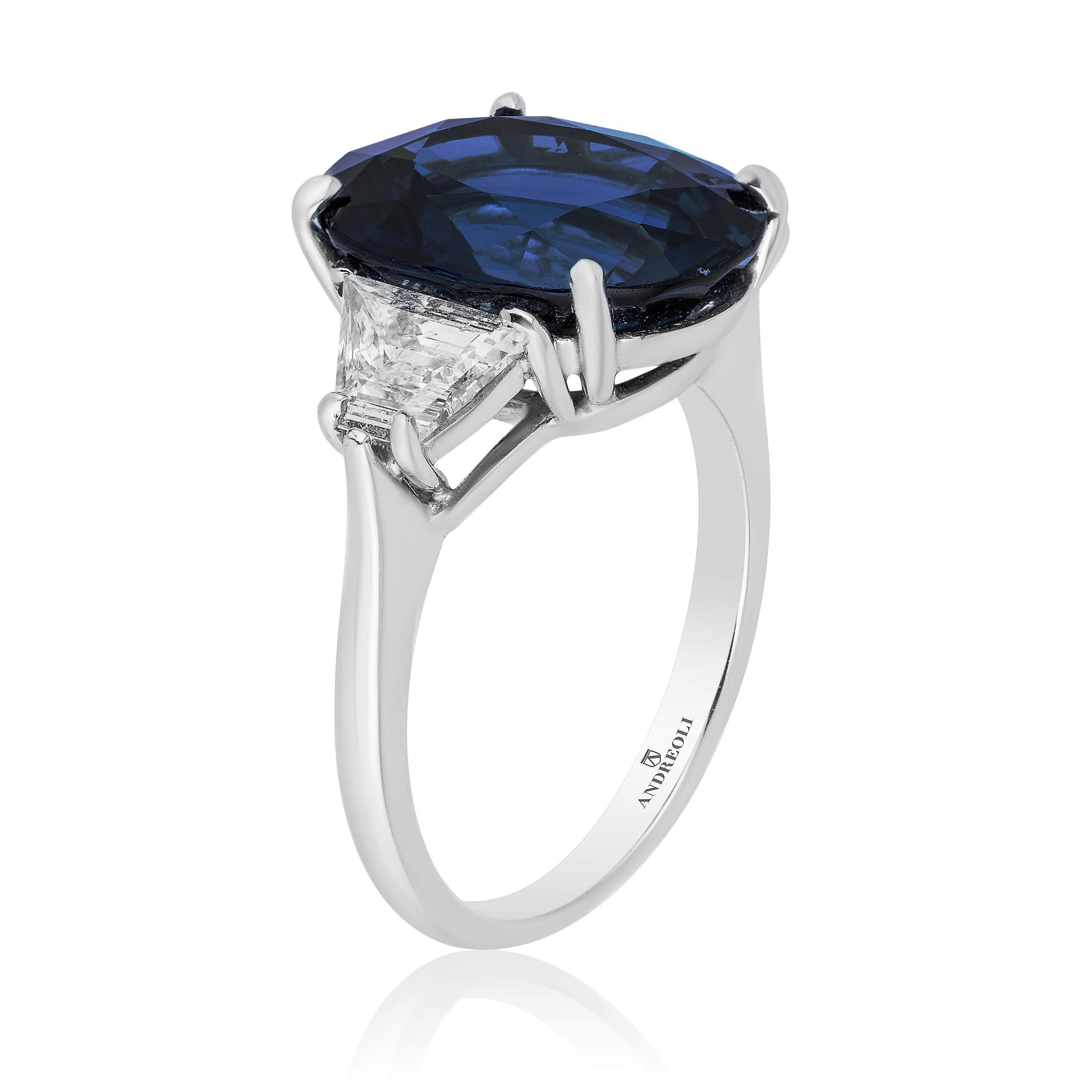 Contemporary Andreoli 9.38 Carat Blue Sapphire CDC Certified Engagement Ring Platinum