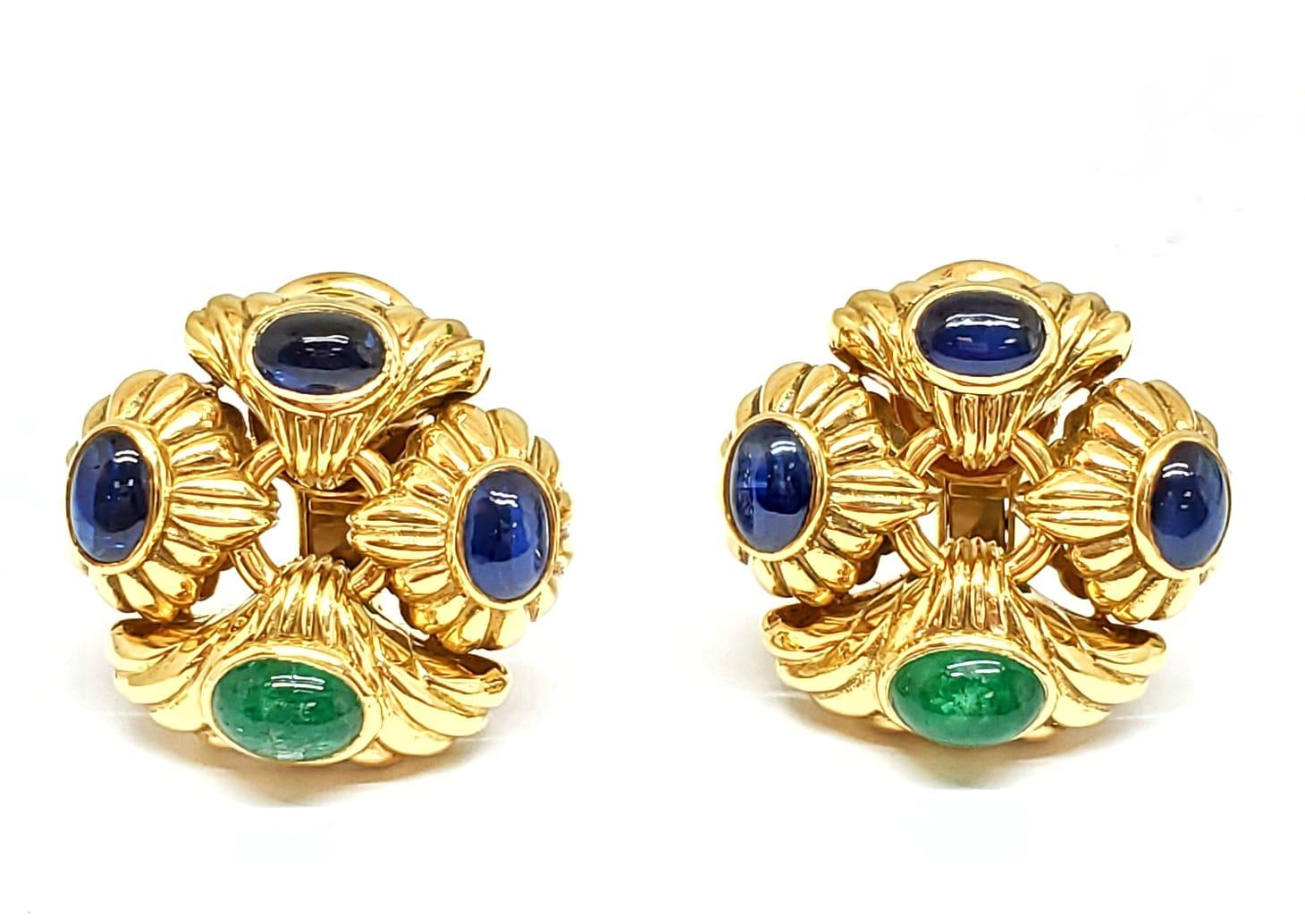 Contemporary Andreoli Blue Sapphire Emerald Cabochon 18 Karat Yellow Gold Earrings For Sale