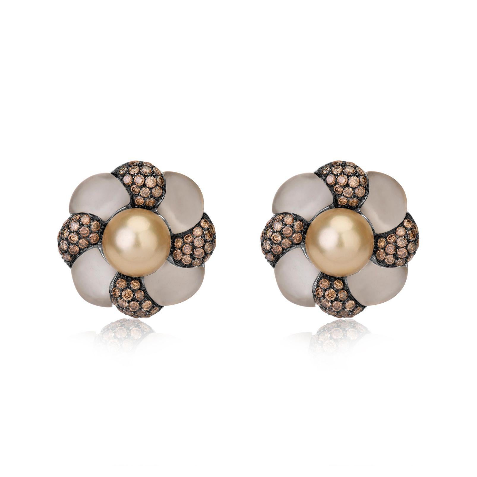 Contemporary Andreoli Brown Diamond Rock Crystal Golden Pearl 18 Karat Yellow Gold Earrings For Sale