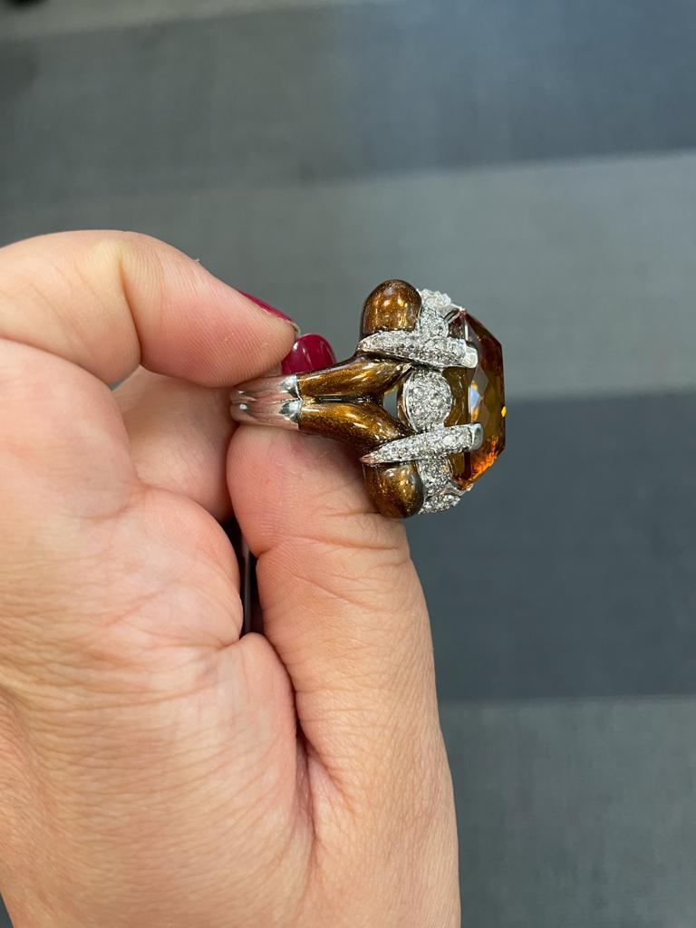 Contemporary Andreoli Brown Enamel, Citrine and Diamond Cocktail Ring For Sale