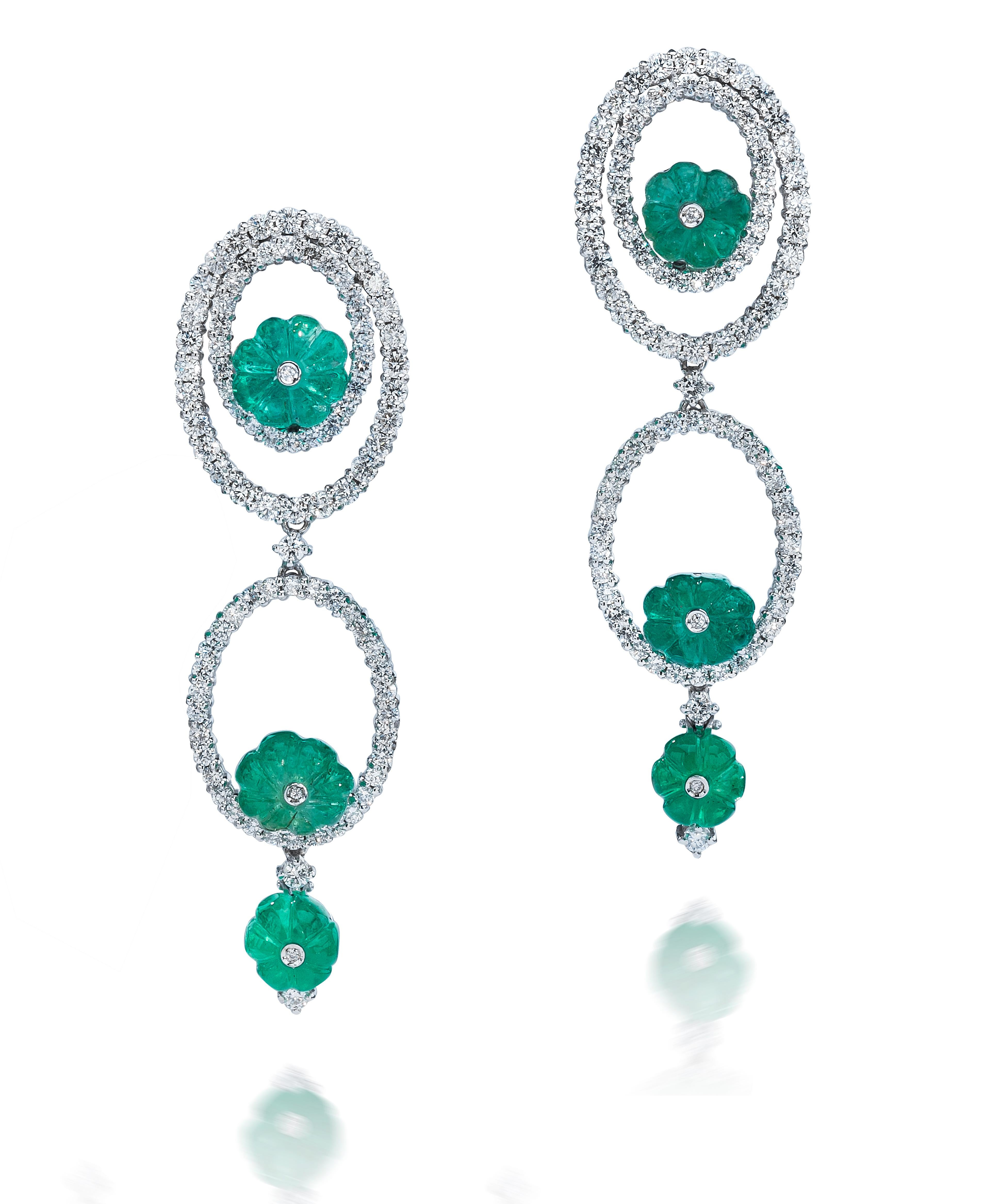 Contemporary Andreoli Carved Emerald Diamond 18 Karat White Gold Earrings For Sale