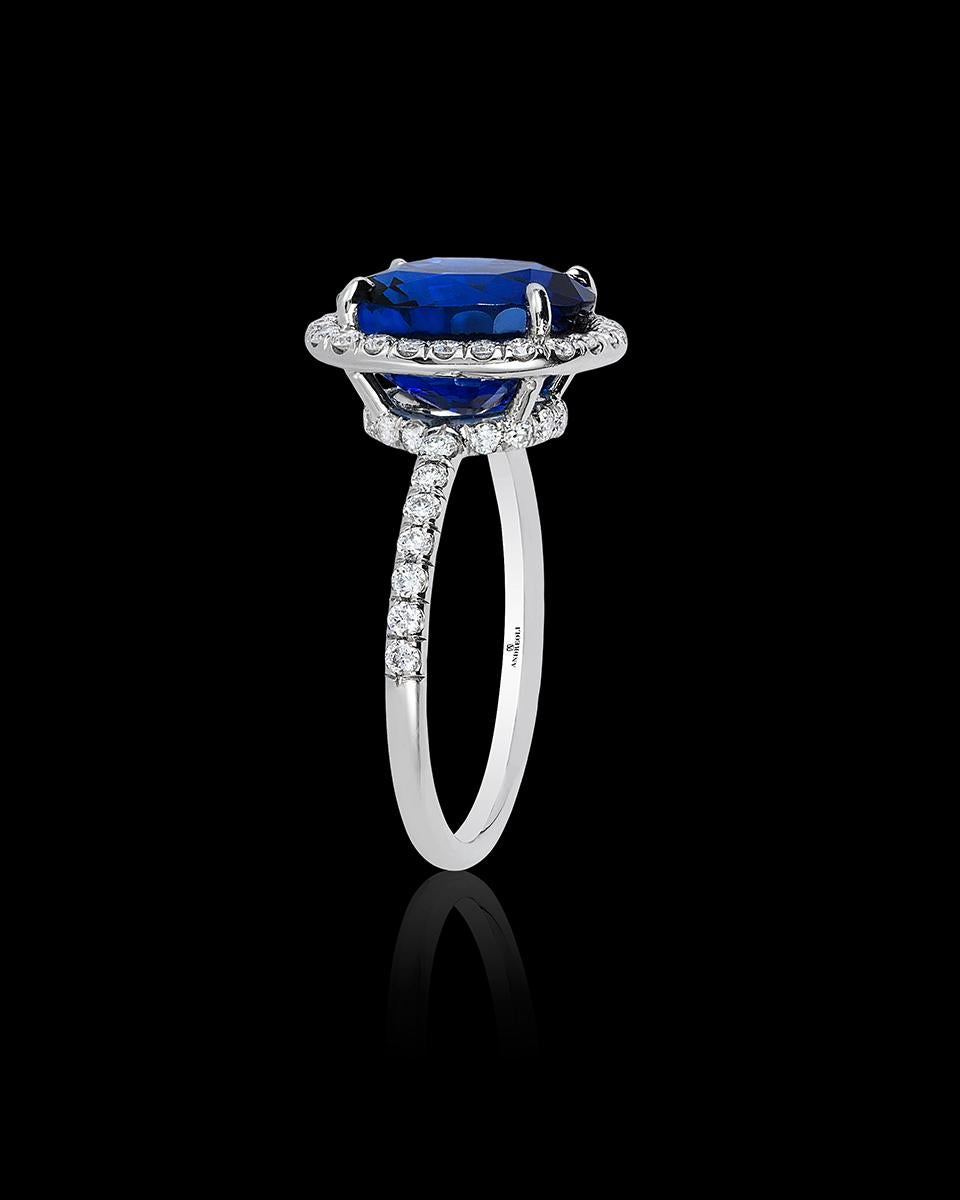 Andreoli CDC Certified 6.31 Carat Ceylon Blue Sapphire Diamond Platinum Ring In New Condition For Sale In New York, NY
