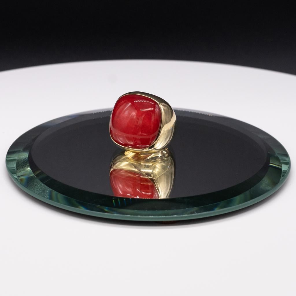 Anillo Andreoli Cristal Radice Rubino Oro Amarillo 18 Quilates

Este anillo se caracteriza por:
- 7,90 Quilates Cristal Radice Rubino
- 24,00 g de oro amarillo de 18 quilates
- Fabricado en Italia