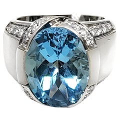 Andreoli Diamond Blue Topaz Mother of Pearl 18 Karat White Gold Ring