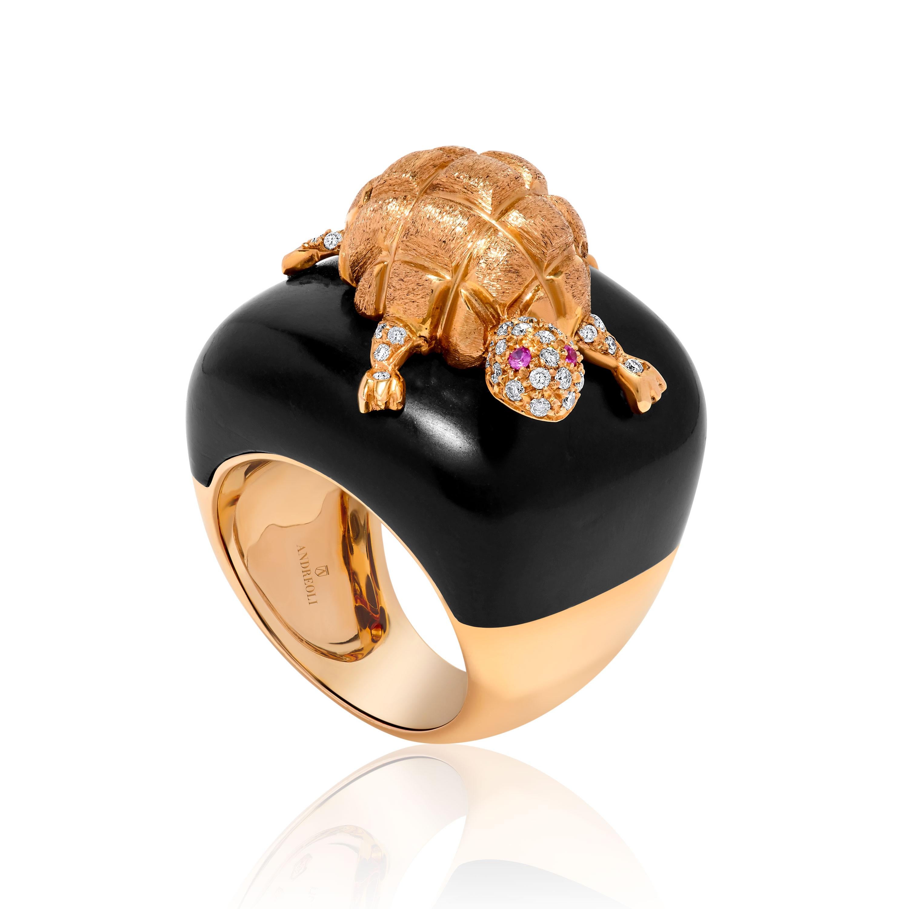 Contemporary Andreoli Diamond Pink Sapphire Onyx 18 Karat Yellow Gold Turtle Ring For Sale
