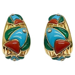 Andreoli, boucles d'oreilles en or jaune 18 carats, diamant, turquoise, corail et chrysoprase 